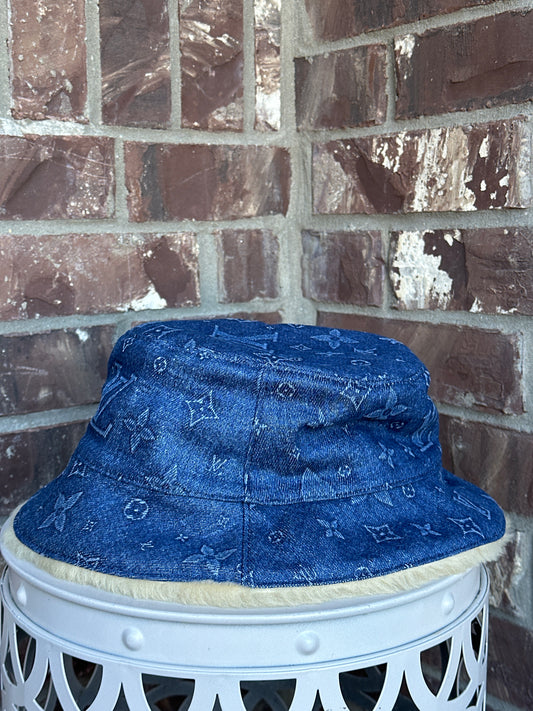 Louis Vuitton Bonnet Bucket Hat Denim and Shearling 31124