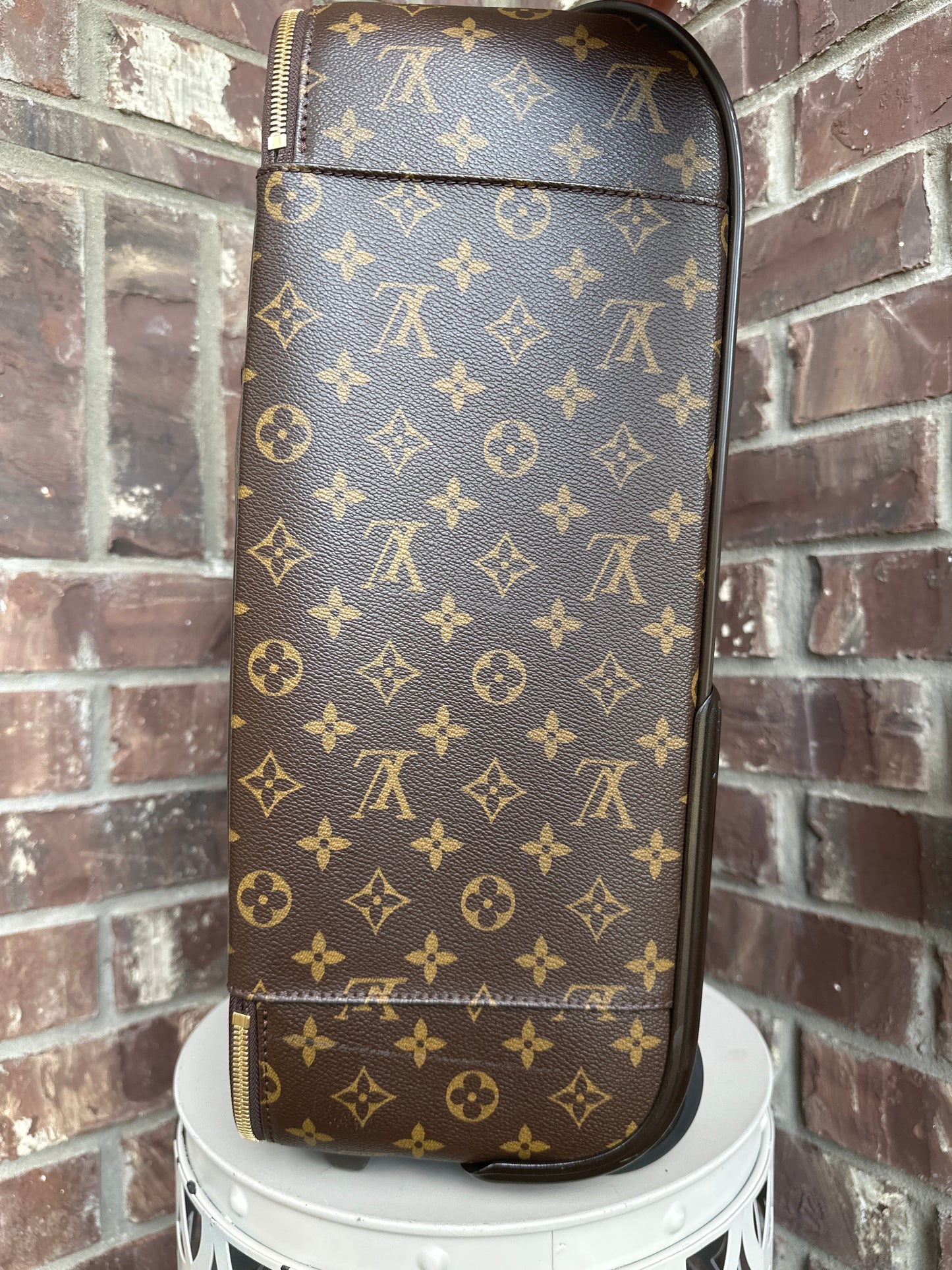 Louis Vuitton Pegase Luggage Monogram Canvas 45 54667