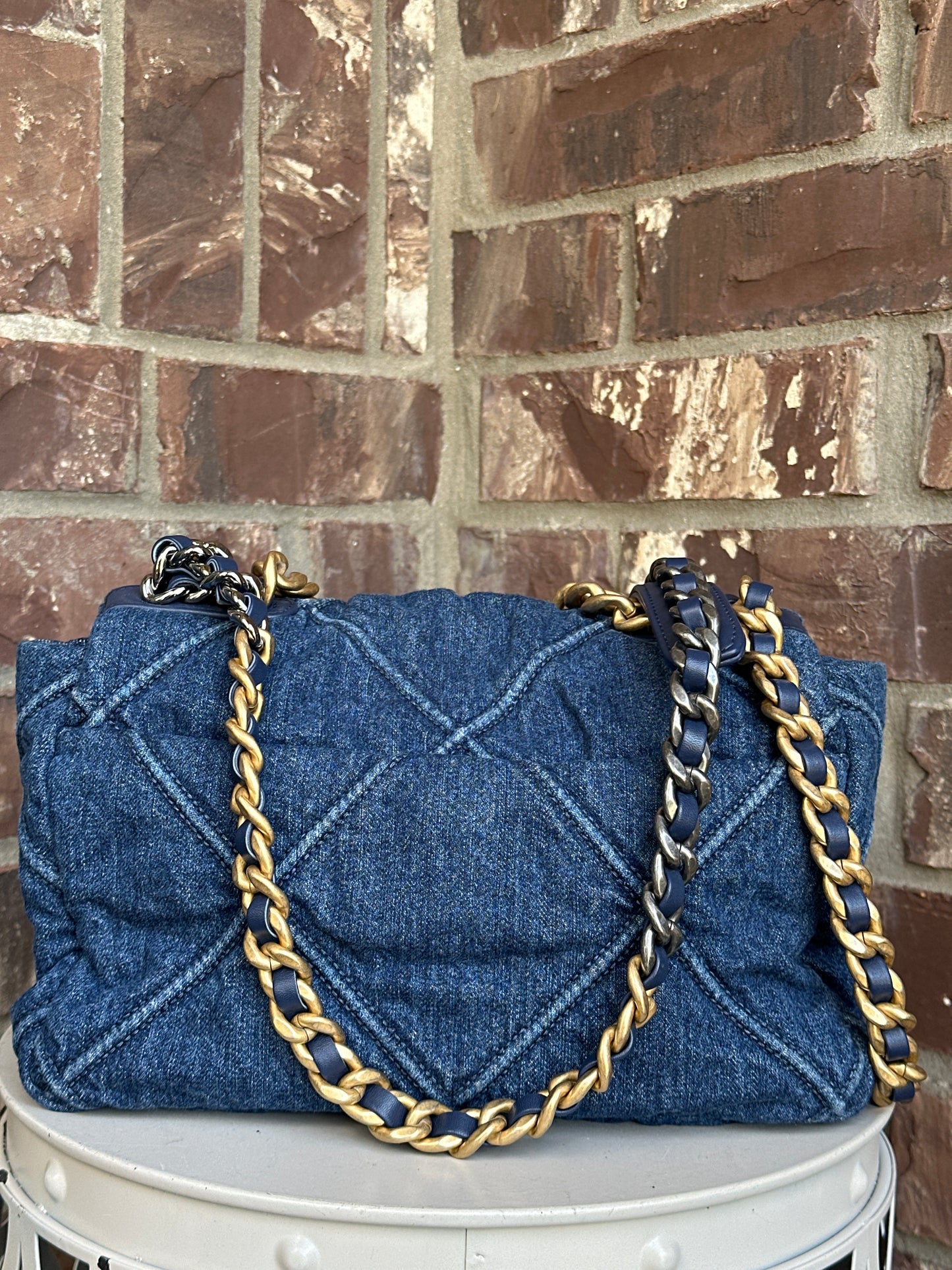 Chanel 19 Flap Bag Quilted Denim Medium 54123