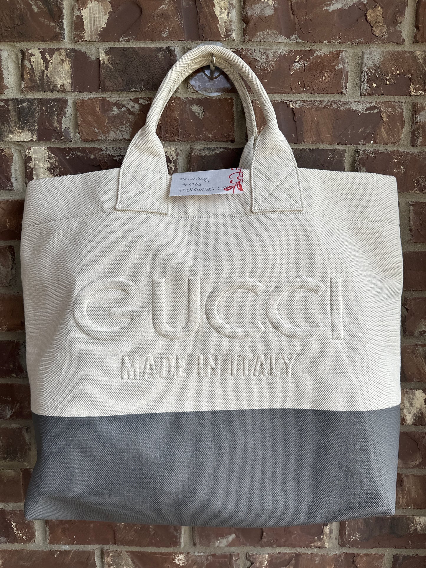 Gucci Logo Embossed Open Tote Canvas 52219