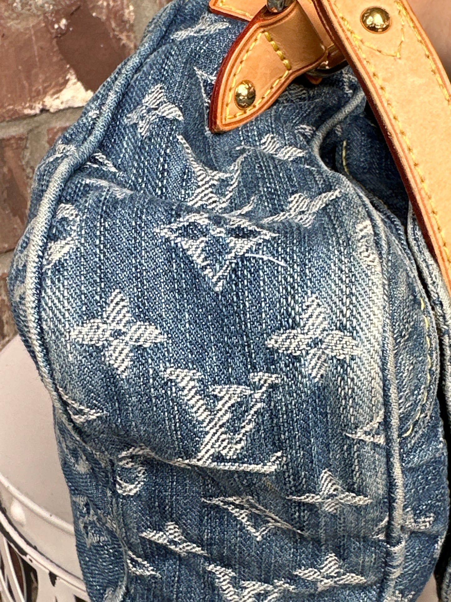 Louis Vuitton Camera Bag Monogram Denim 31179