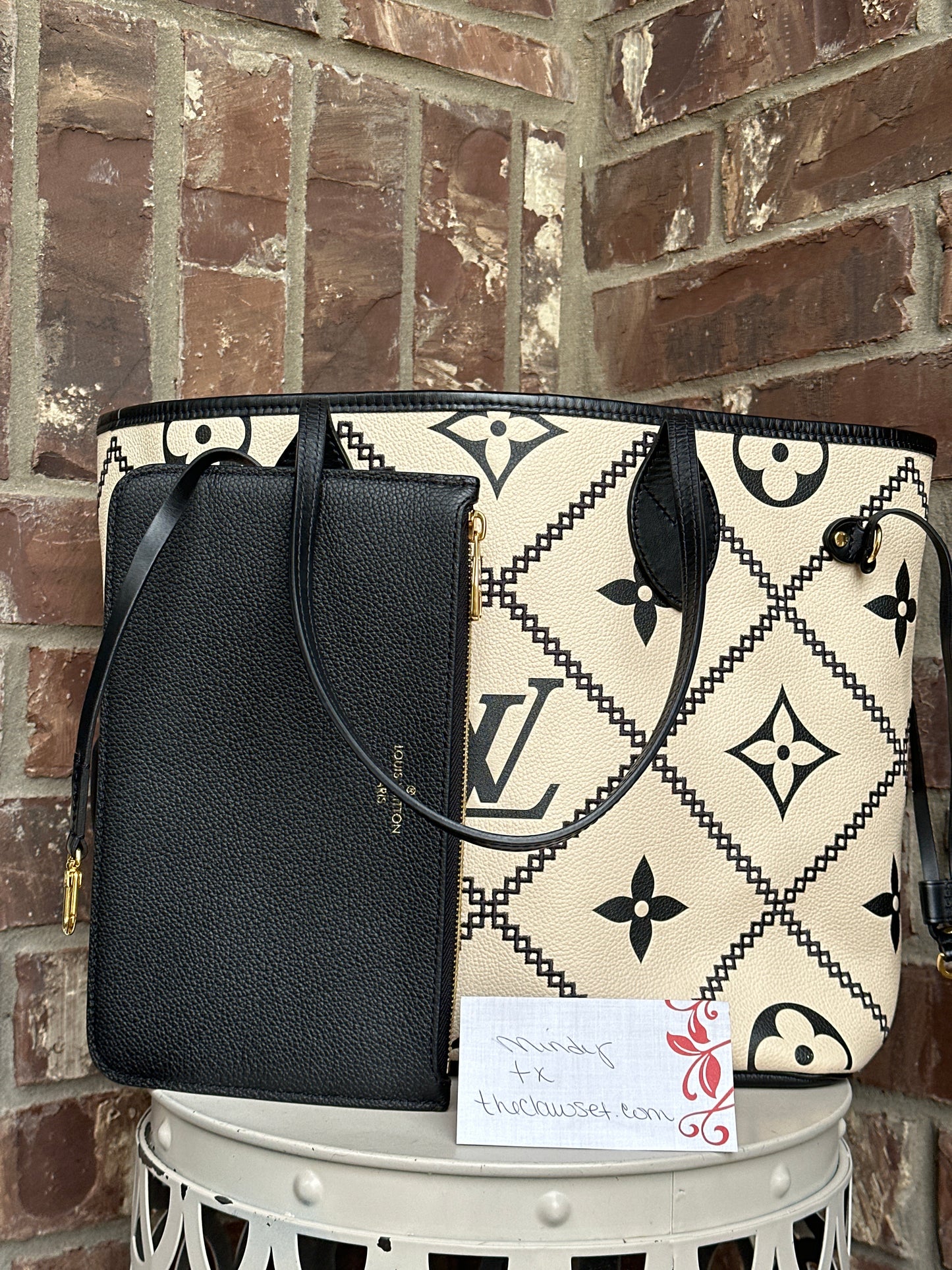 Louis Vuitton Neverfull NM Tote Monogram Empreinte Giant Broderies MM 43568