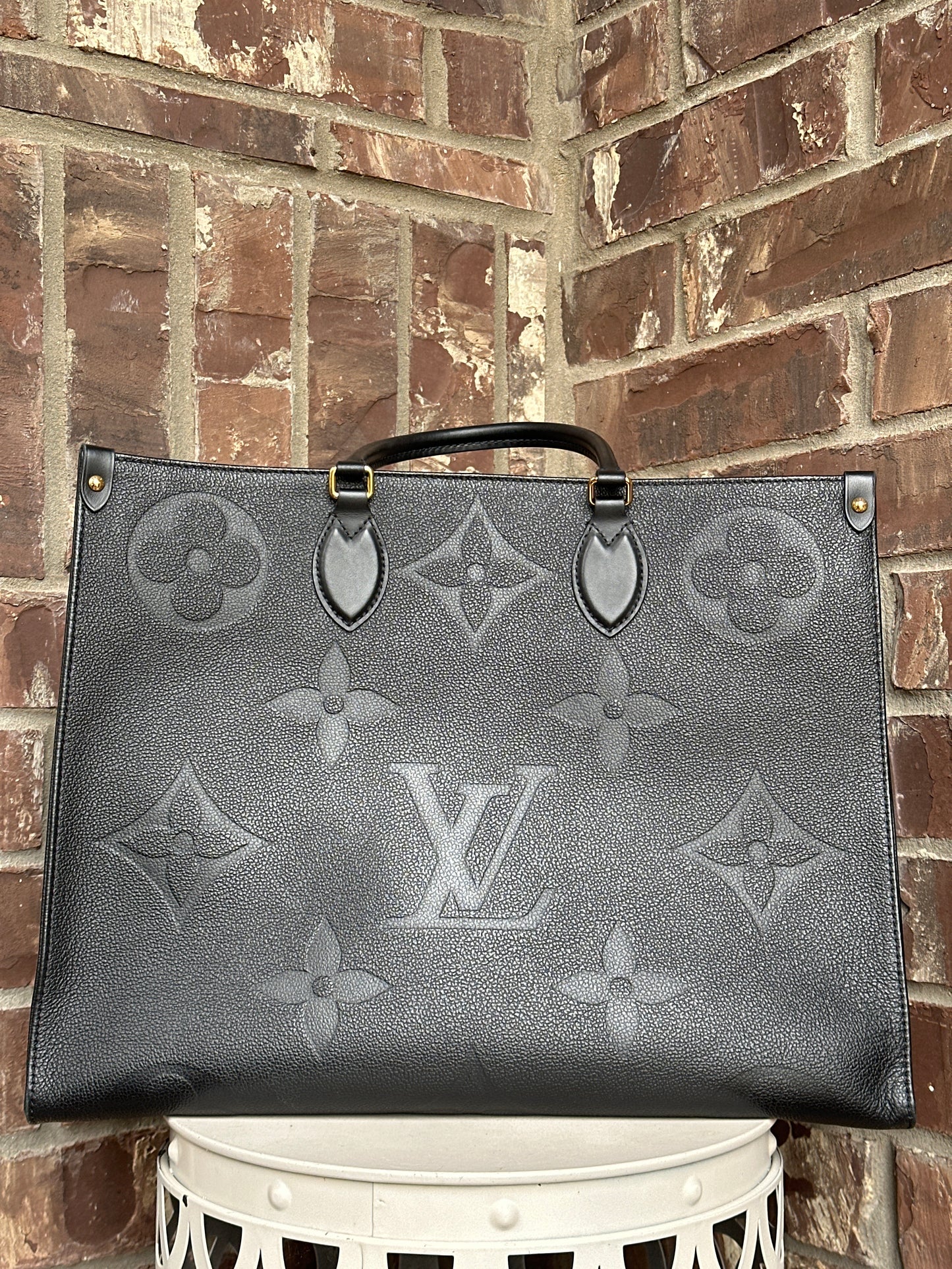 Louis Vuitton OnTheGo Tote Monogram Empreinte Giant GM 65789