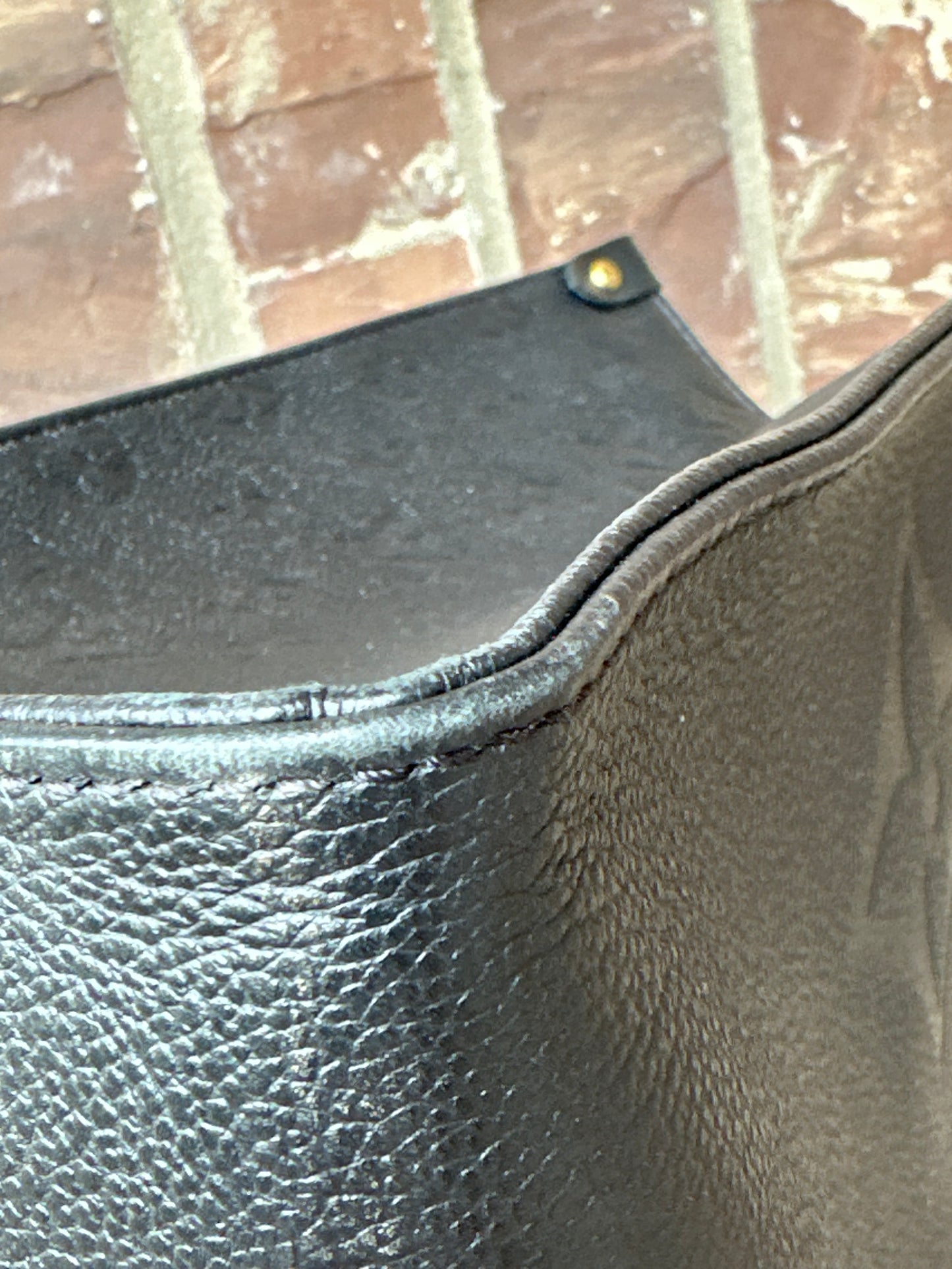 Louis Vuitton OnTheGo Tote Monogram Empreinte Giant GM 65789