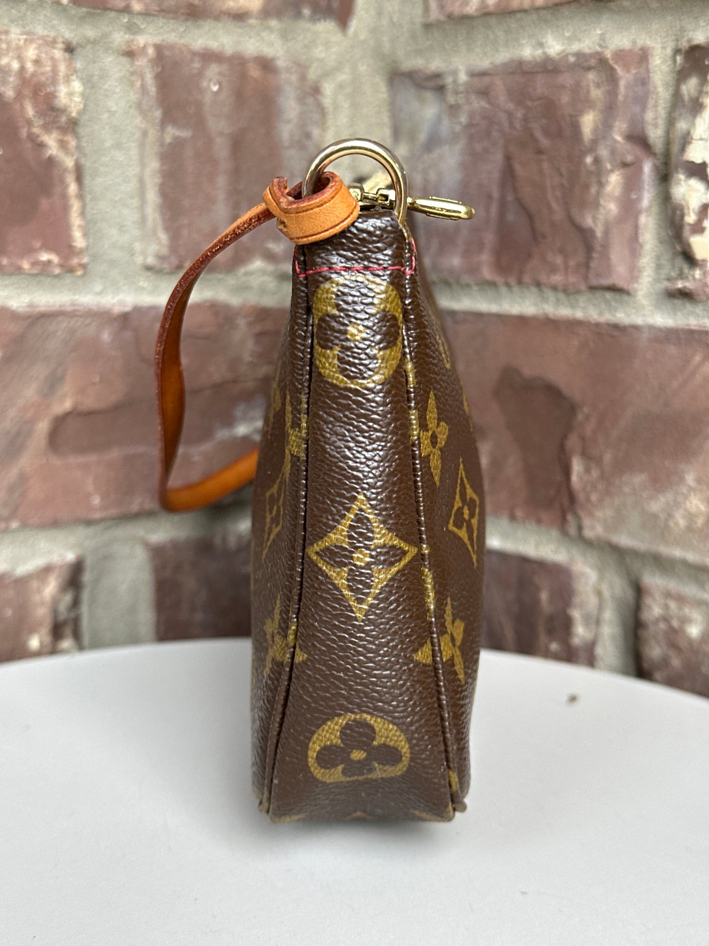 Louis Vuitton Cerises Limited Edition Pochette 56878