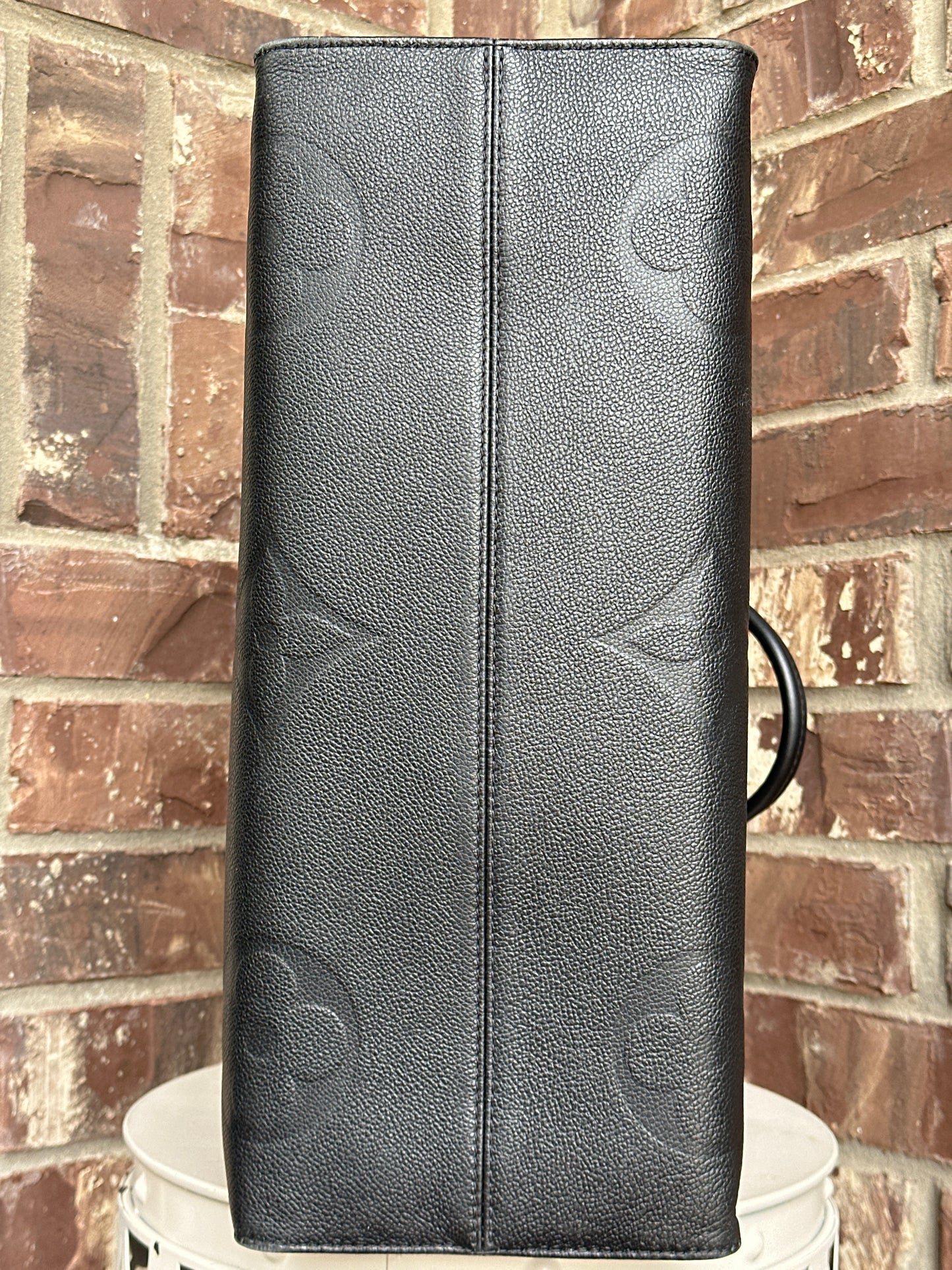 Louis Vuitton OnTheGo Tote Monogram Empreinte Giant GM 65789