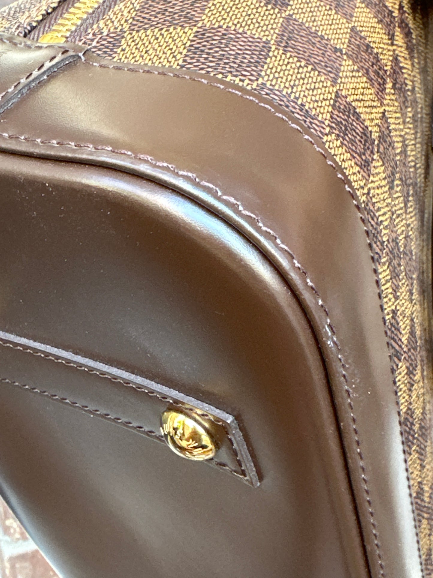 Louis Vuitton Alma Handbag Damier Ebene MM 73409