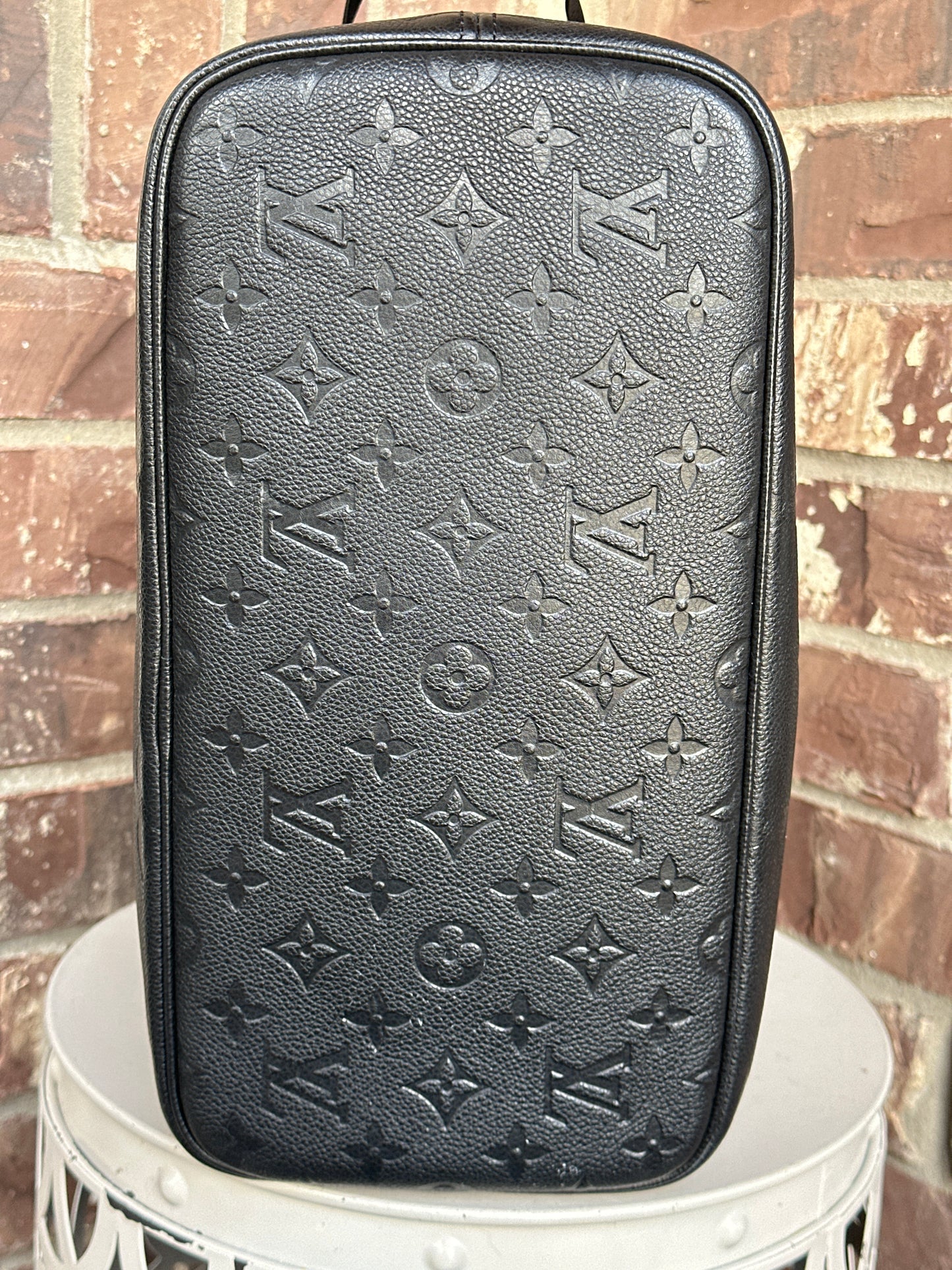Louis Vuitton Neverfull NM Tote Monogram Empreinte Giant MM 99876