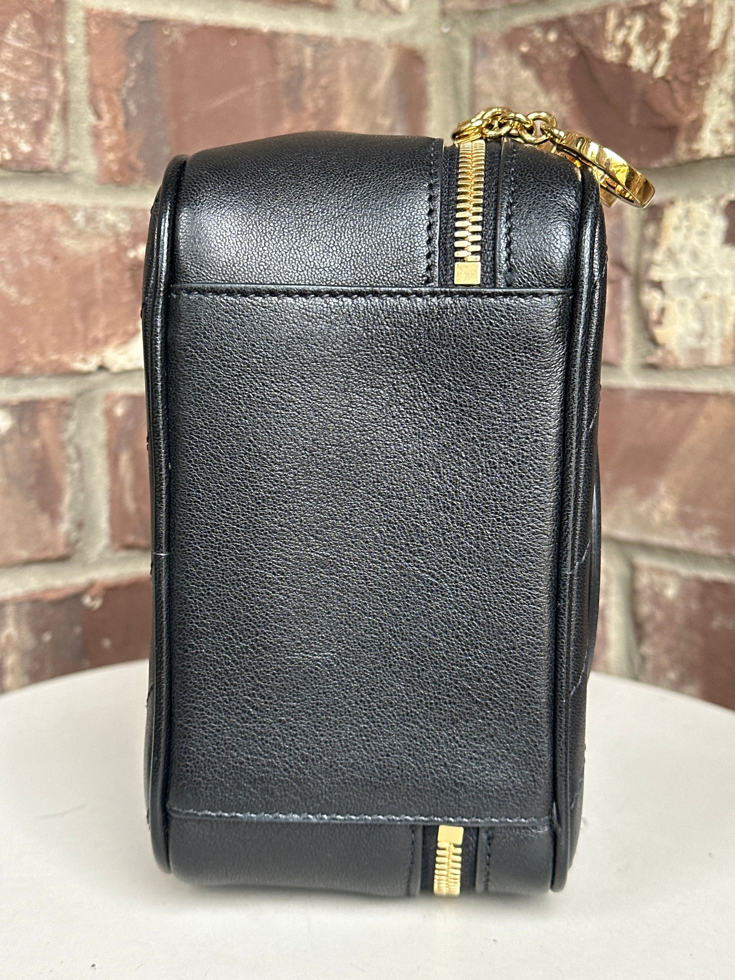 Gucci Blondie NM Top Handle Shoulder Bag Diagonal Quilted Leather 90004