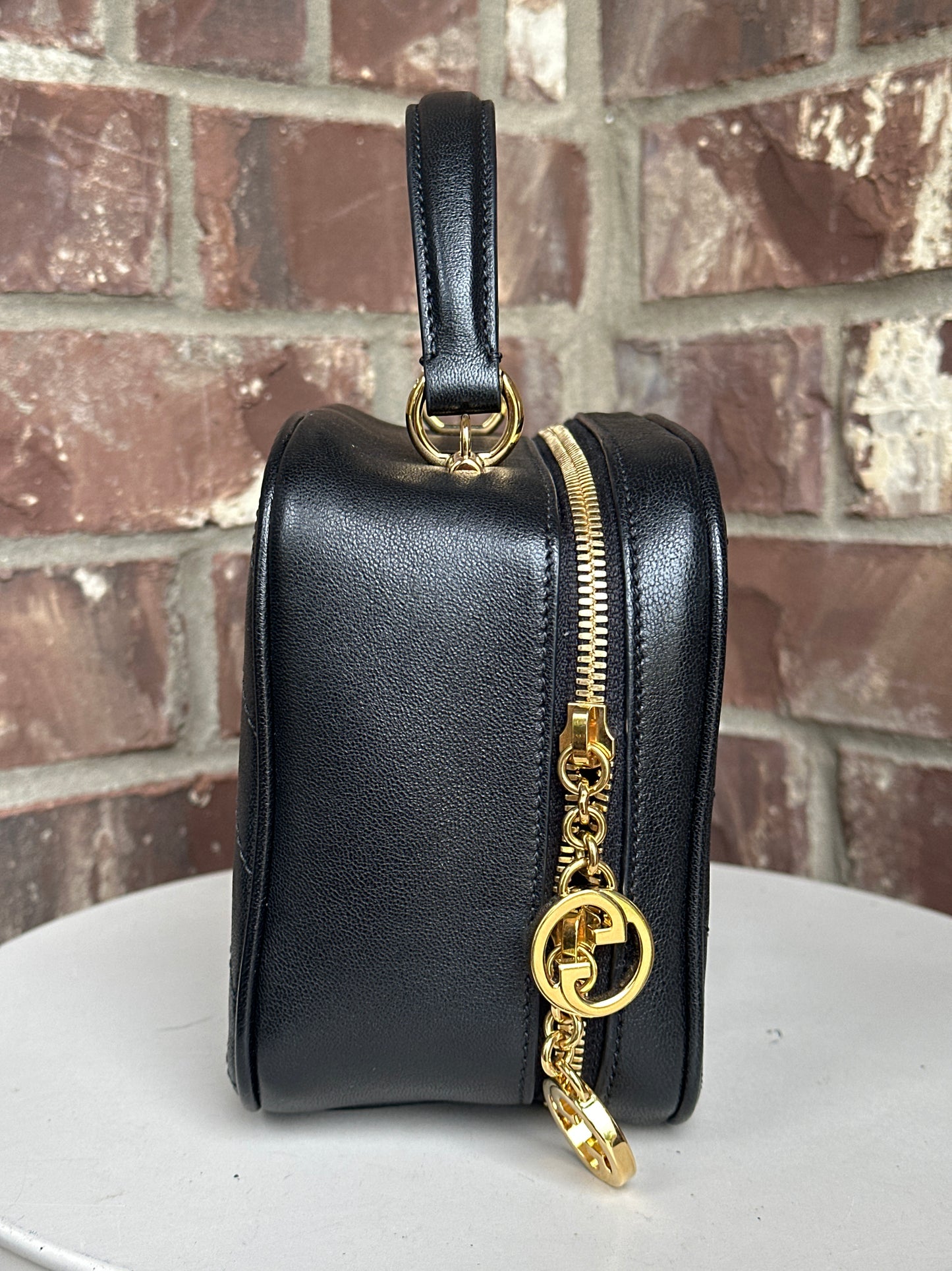 Gucci Blondie NM Top Handle Shoulder Bag Diagonal Quilted Leather 90004