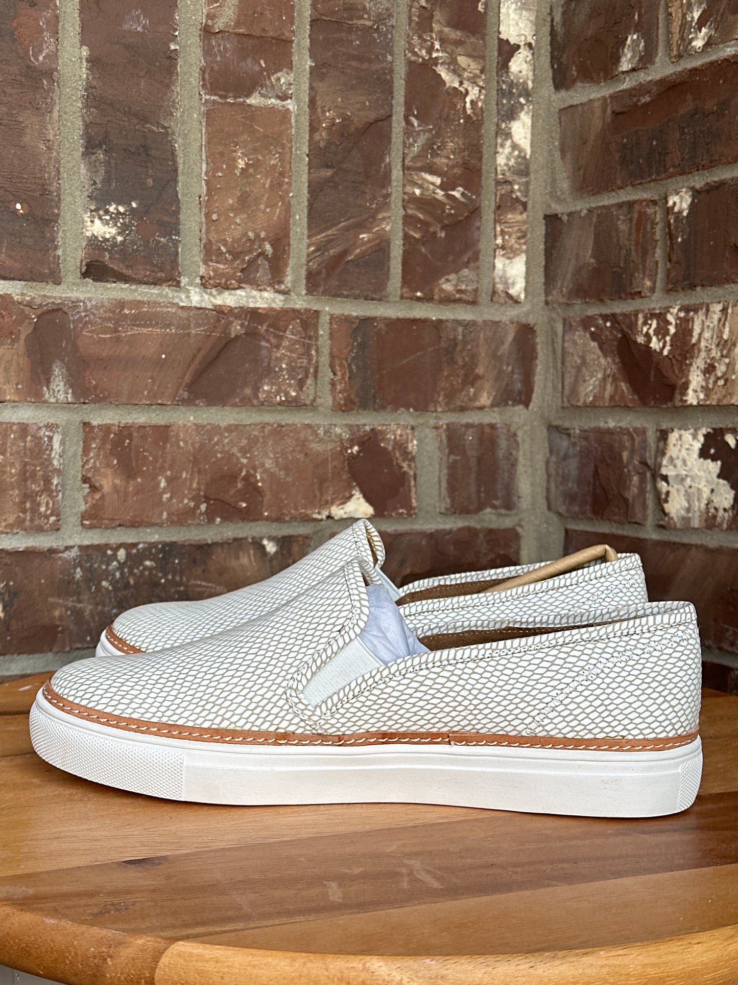 Aerosoles Newburgh White Snake Size 9M