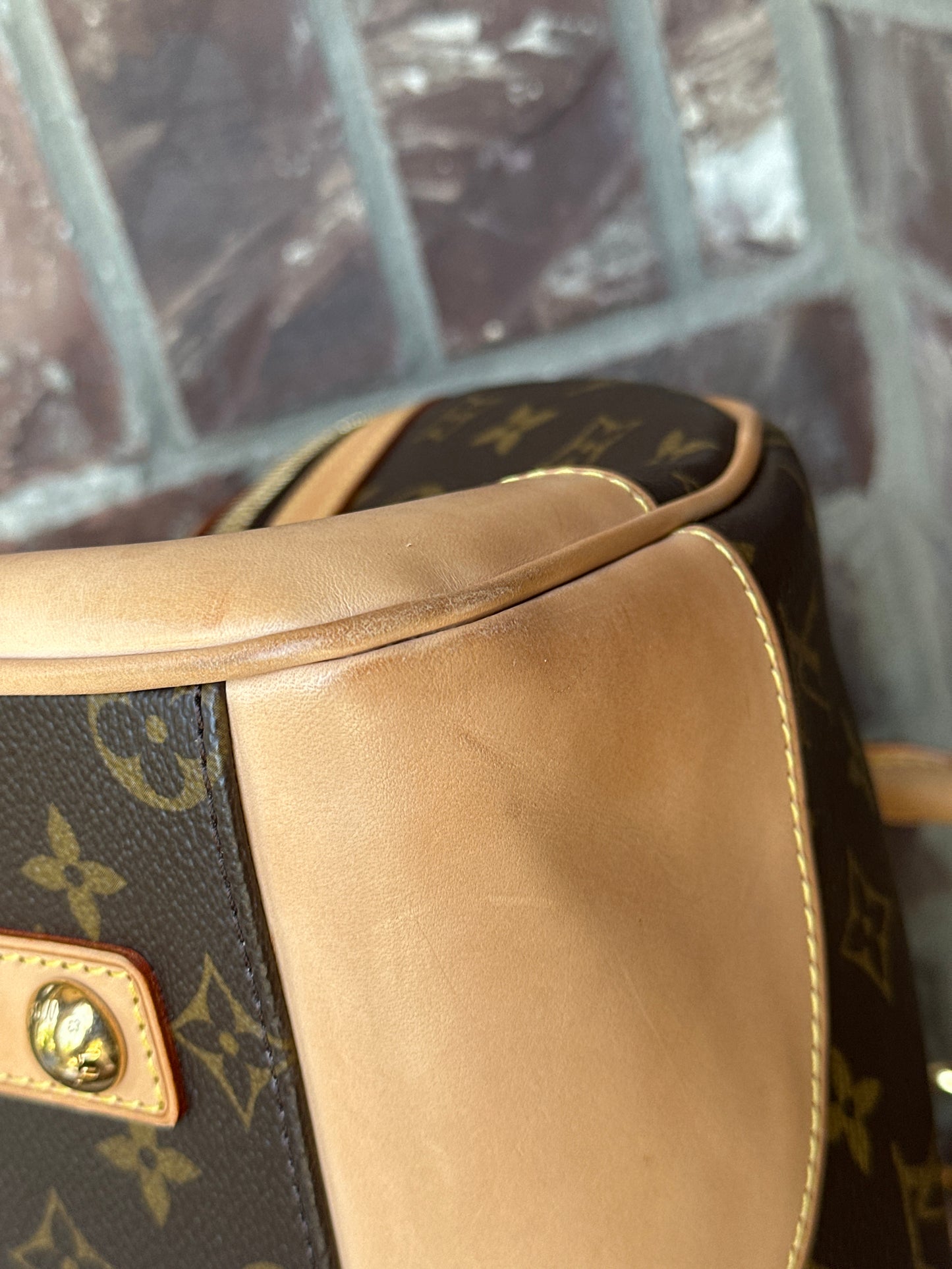 Louis Vuitton Stephen Handbag Monogram 711309053