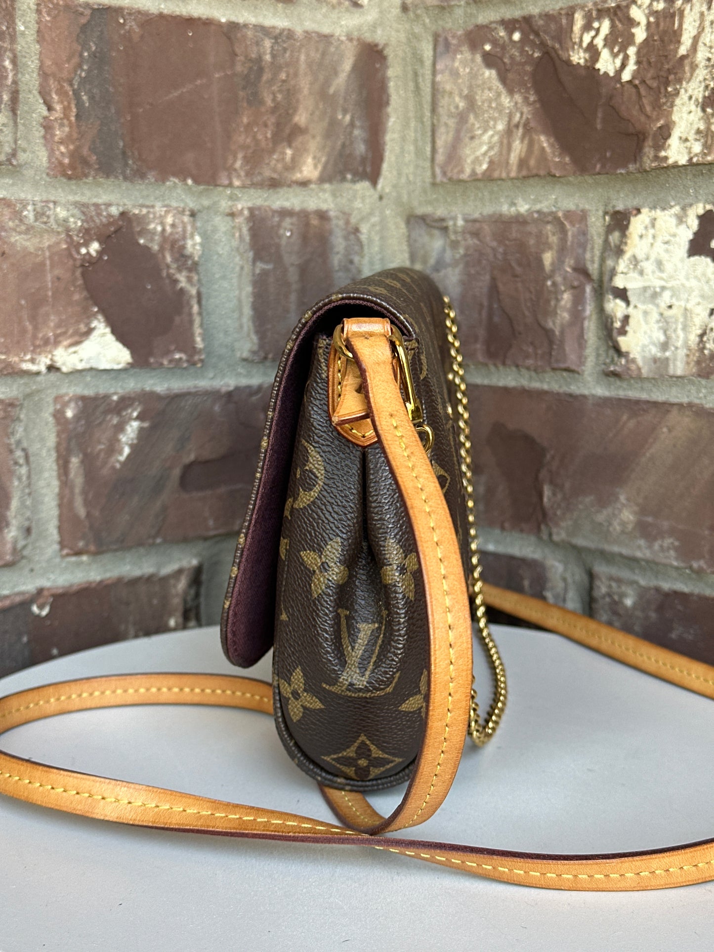 Louis Vuitton Favorite Handbag Monogram Canvas MM 83006