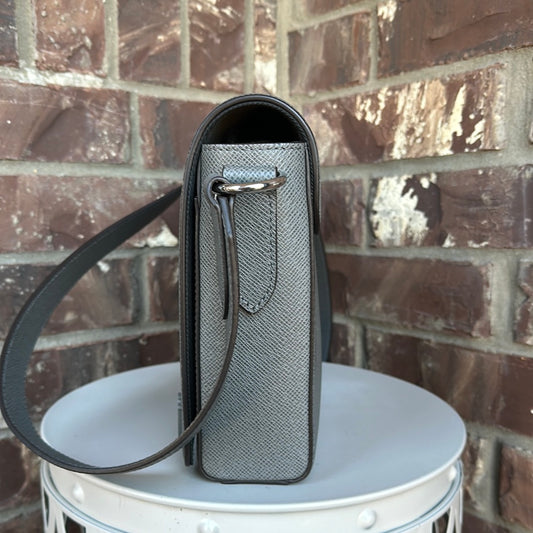 Louis Vuitton New Flap Messenger Taiga Leather