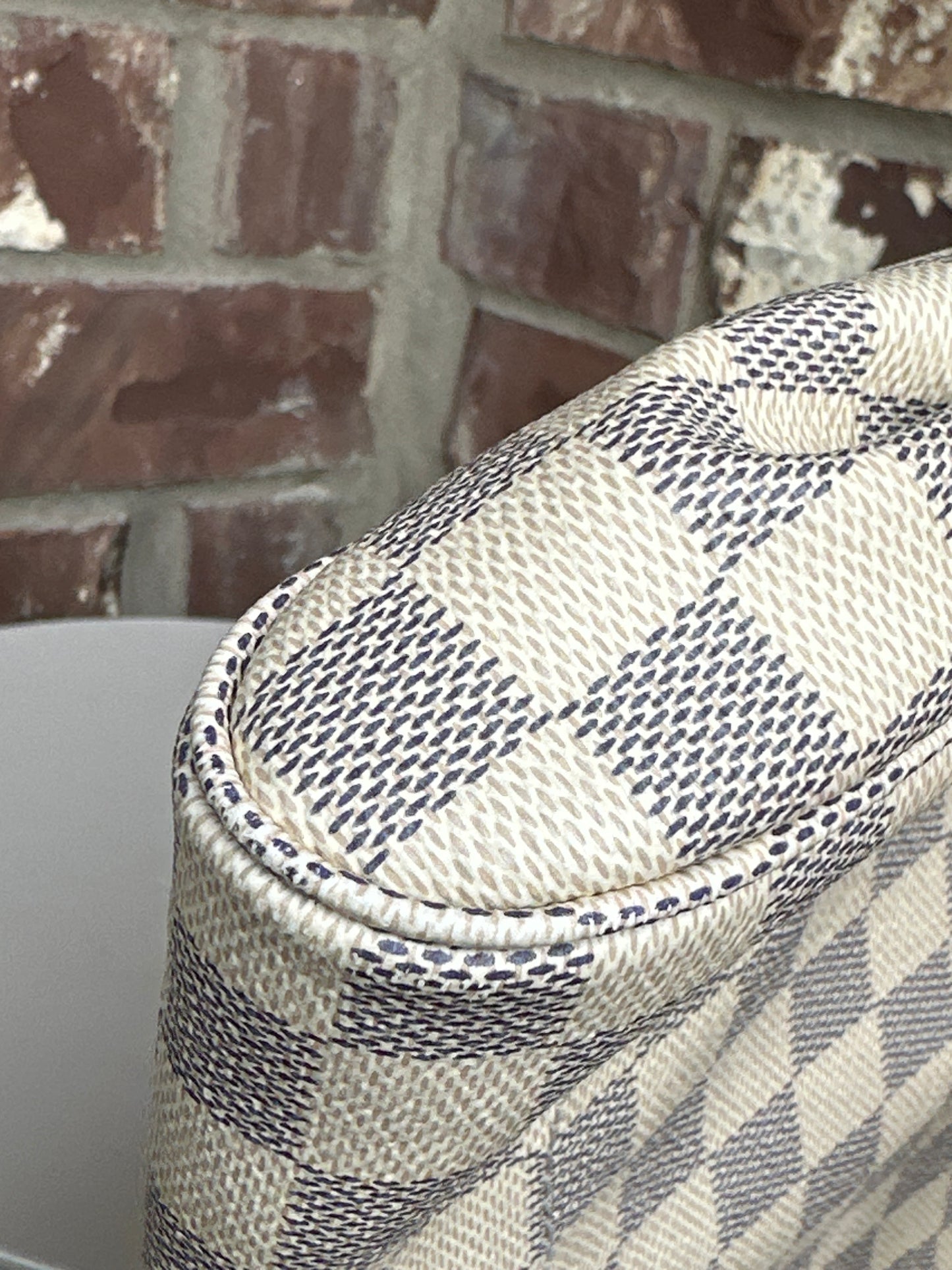 Louis Vuitton Favorite Handbag Damier MM 76890
