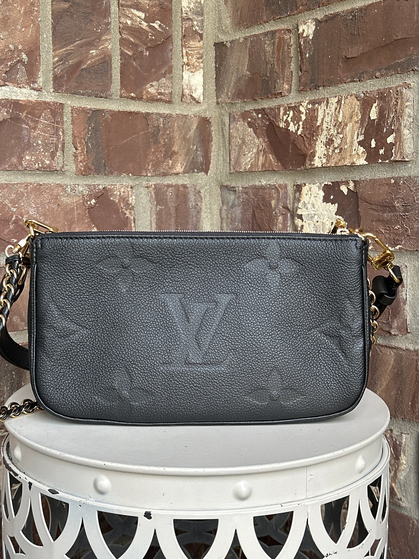 Louis Vuitton Multi Pochette Accessoires Monogram Empreinte Giant 943456