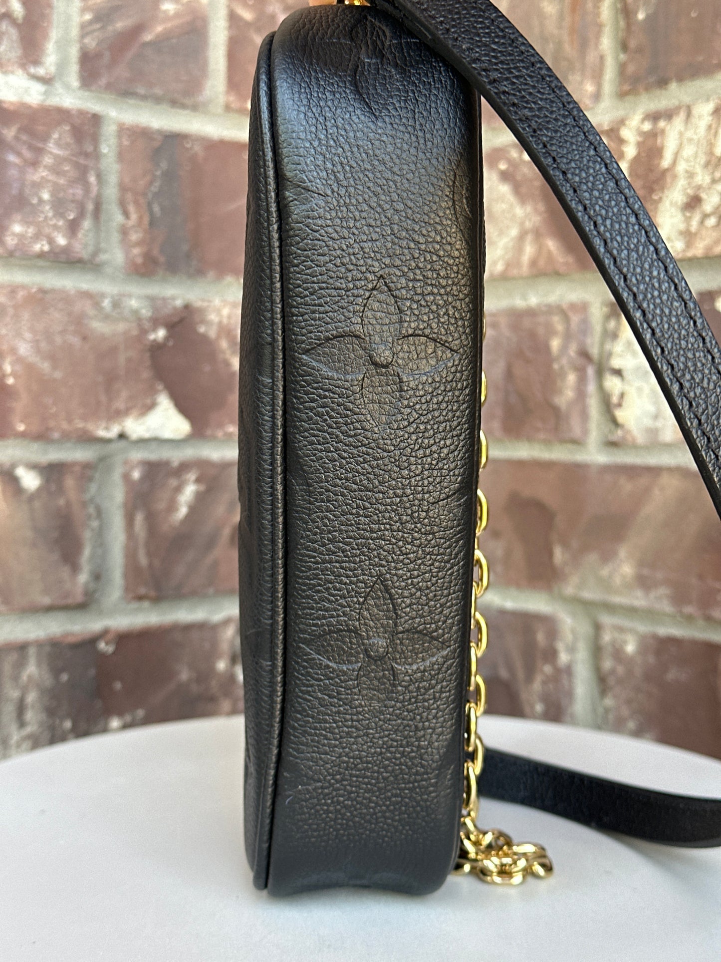 Louis Vuitton Ivy Wallet on Chain Monogram Empreinte Giant 55576