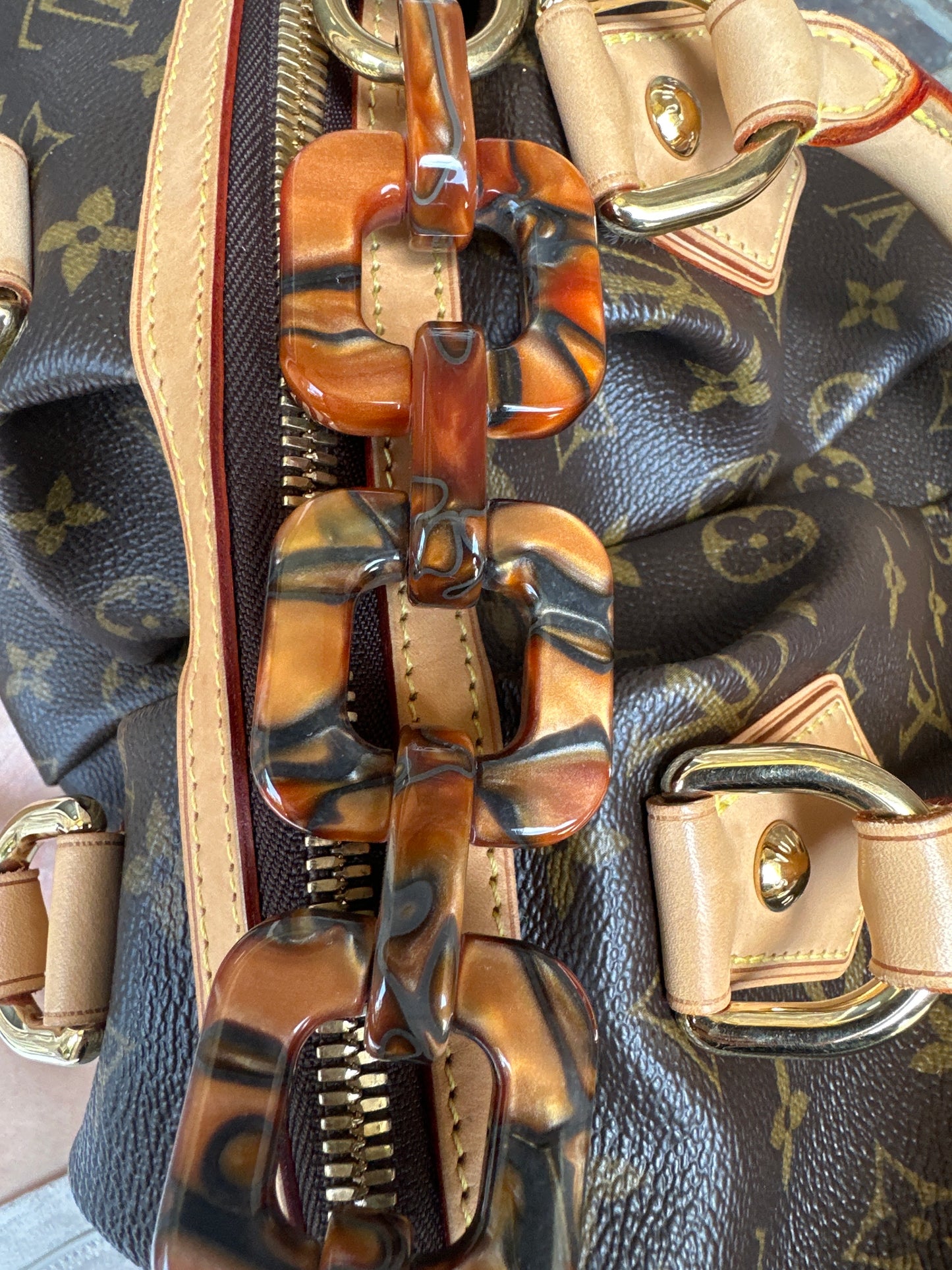Louis Vuitton Stephen Handbag Monogram 711309053