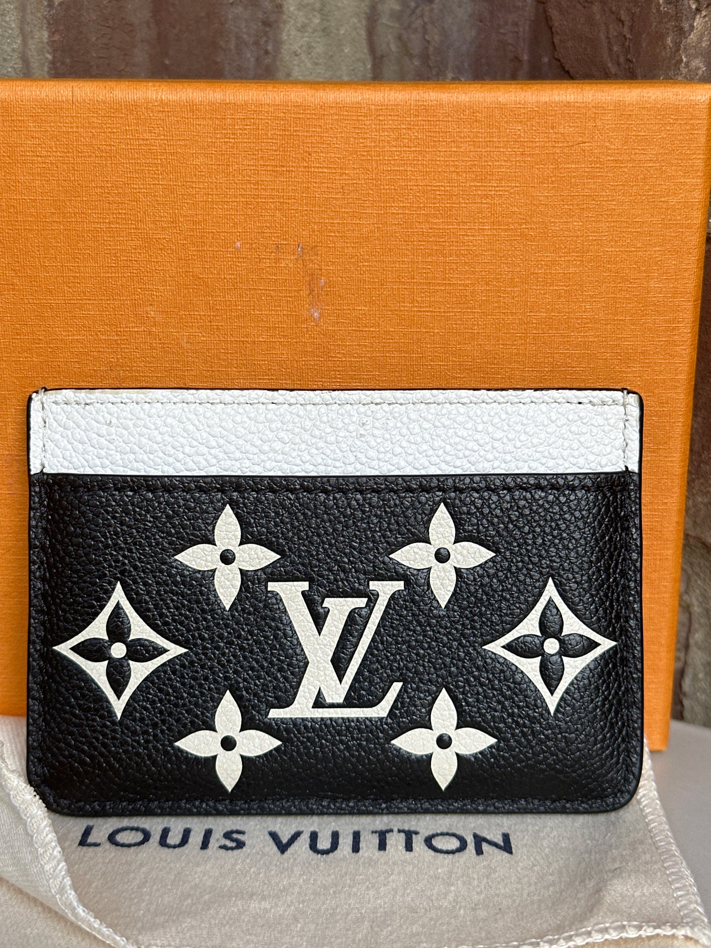 Louis Vuitton Spring In The City Cardholder 79892