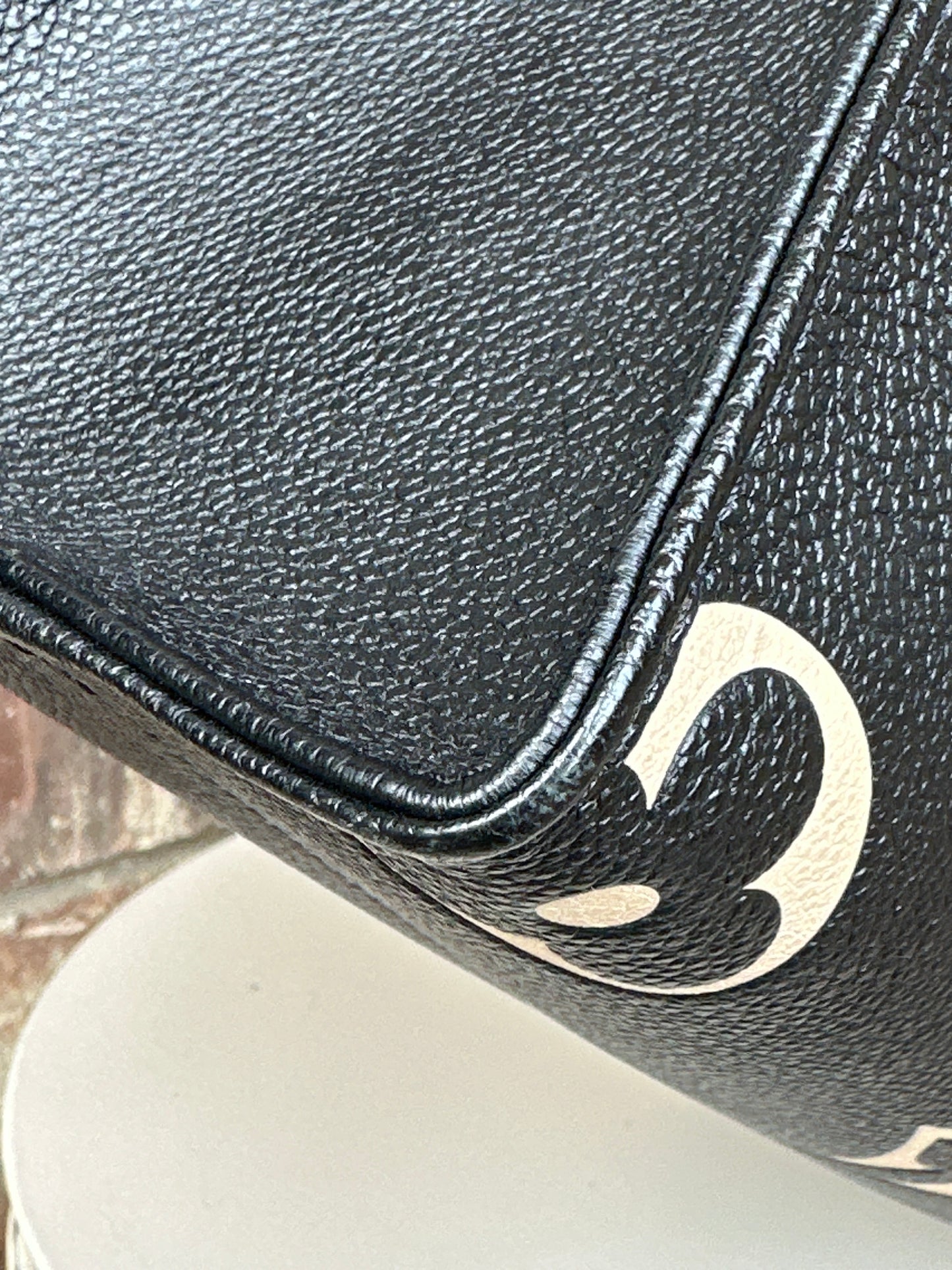 Louis Vuitton OnTheGo Tote Bicolor Monogram Empreinte Giant PM 90376