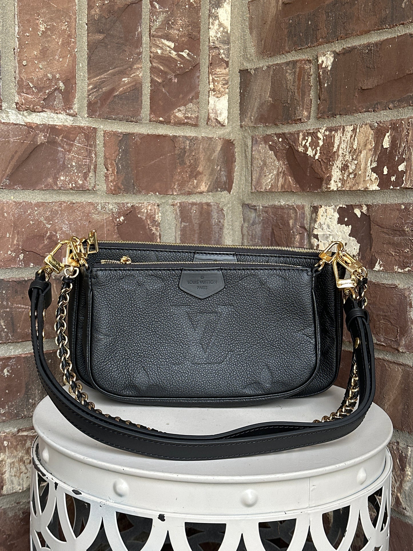 Louis Vuitton Multi Pochette Accessoires Monogram Empreinte Giant 943456