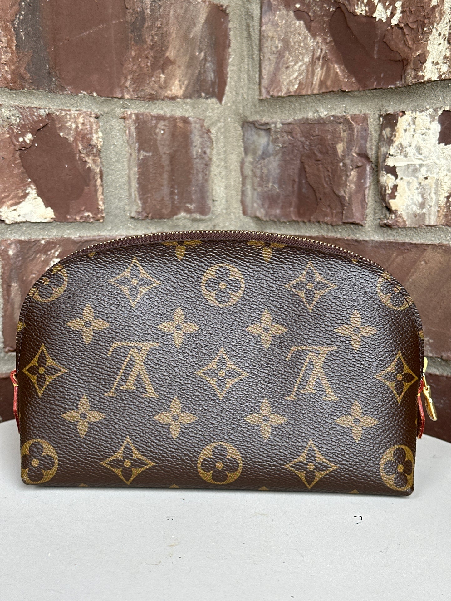 Louis Vuitton Cosmetic Monogram Pouch 85567