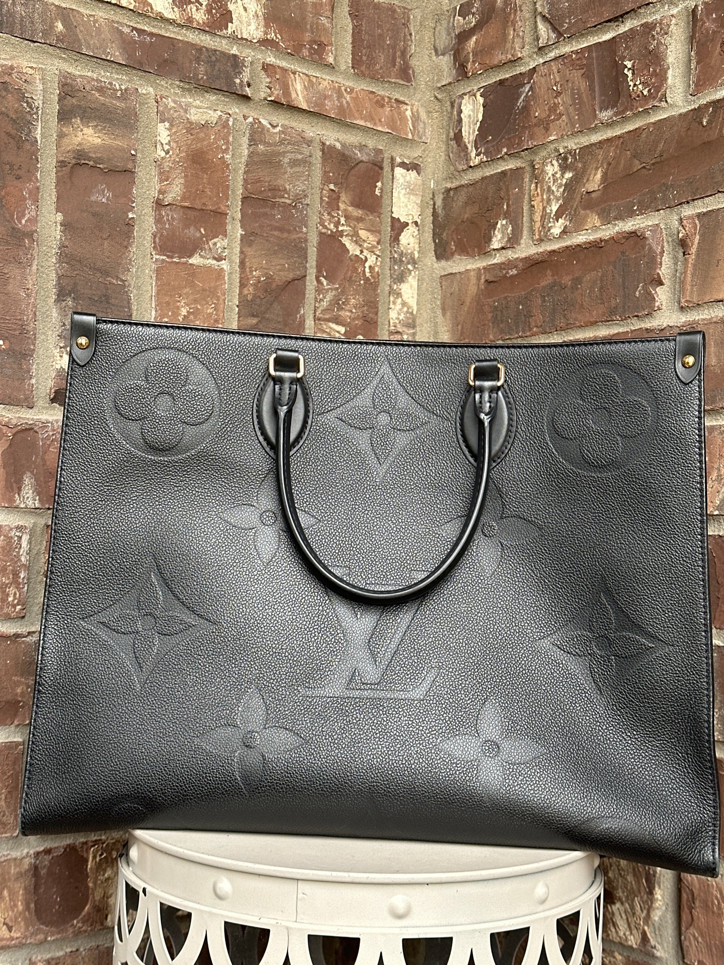 Louis Vuitton OnTheGo Tote Monogram Empreinte Giant GM 65789