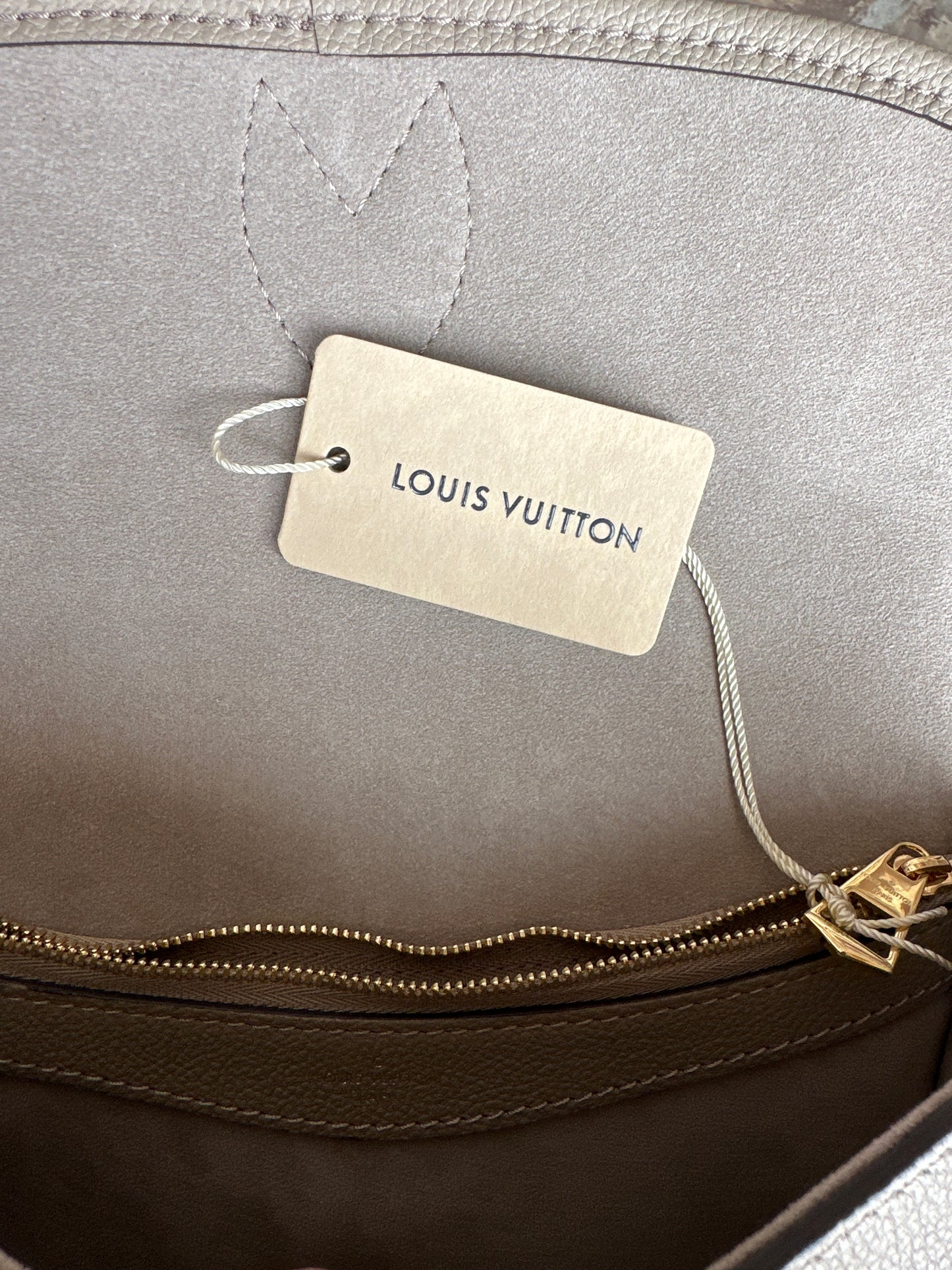 Louis Vuitton Diane Bicolor Monogram Empreinte Giant NM 54121
