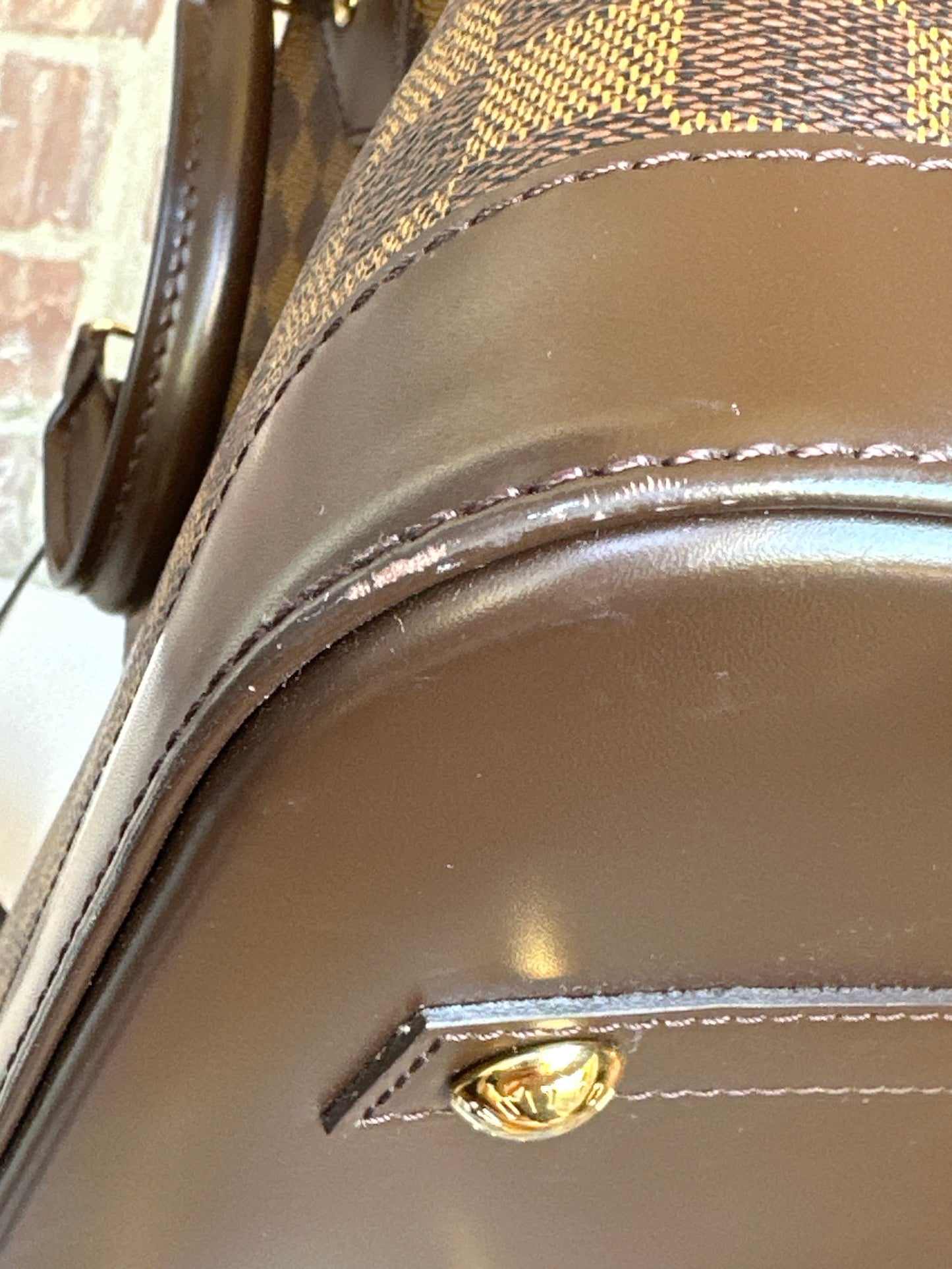 Louis Vuitton Alma Handbag Damier Ebene MM 73409