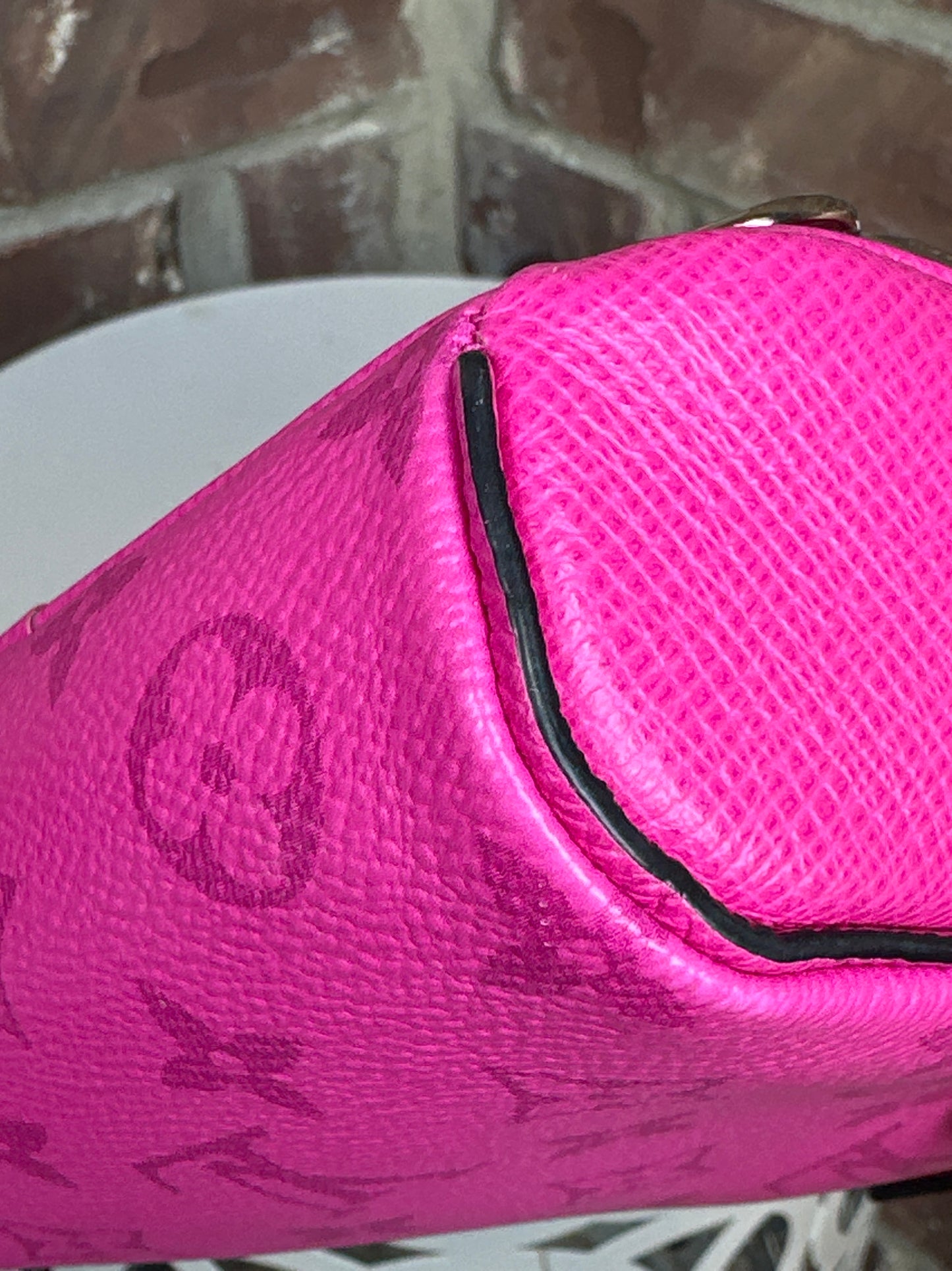 Louis Vuitton Outdoor Slingbag Monogram Taigarama 65534
