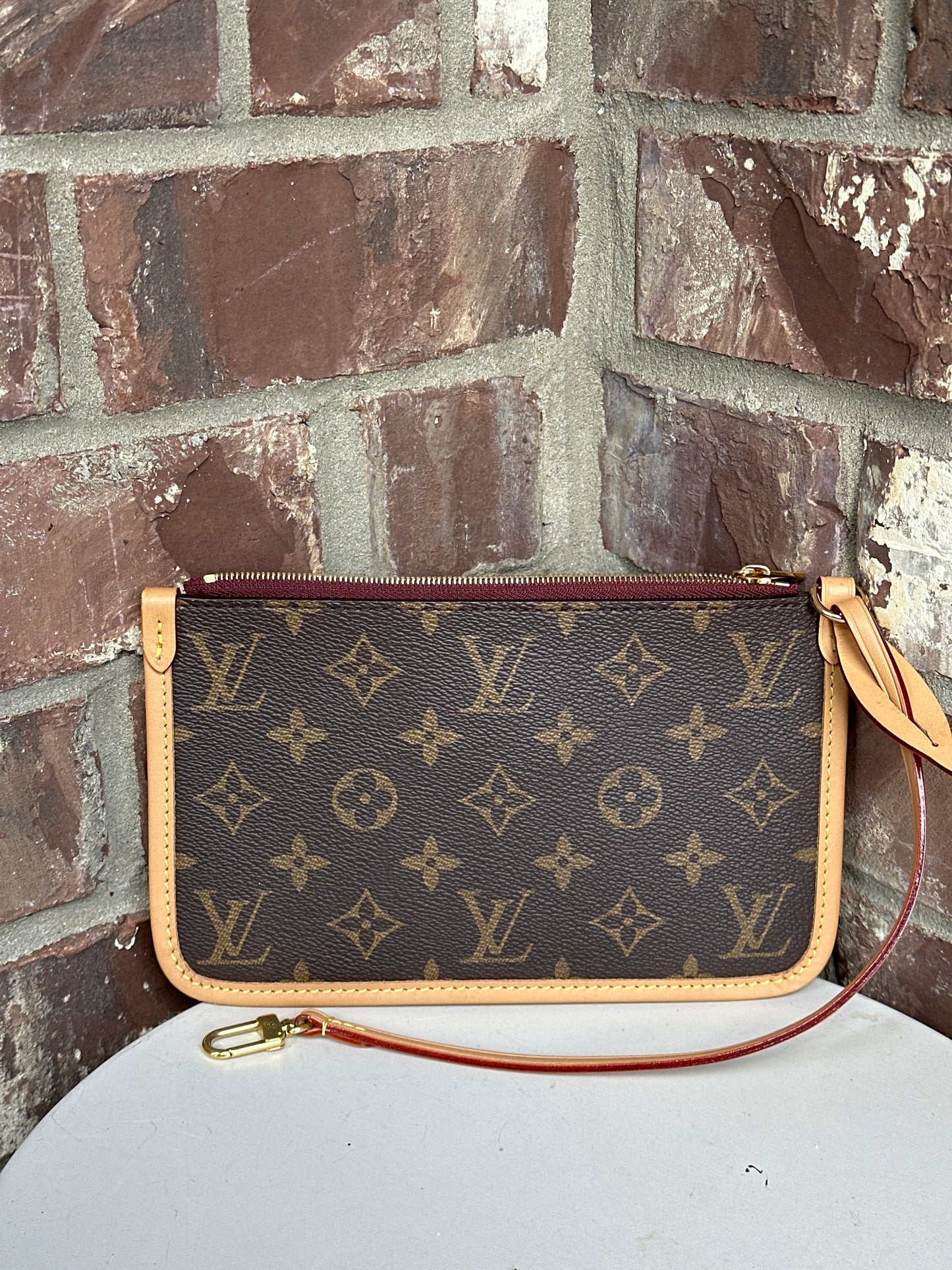 Louis Vuitton CarryAll Hobo Monogram Canvas PM 79989