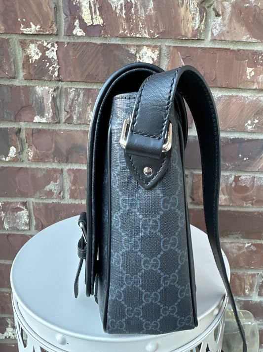 Gucci GG Messenger Bag Shoulder Bag