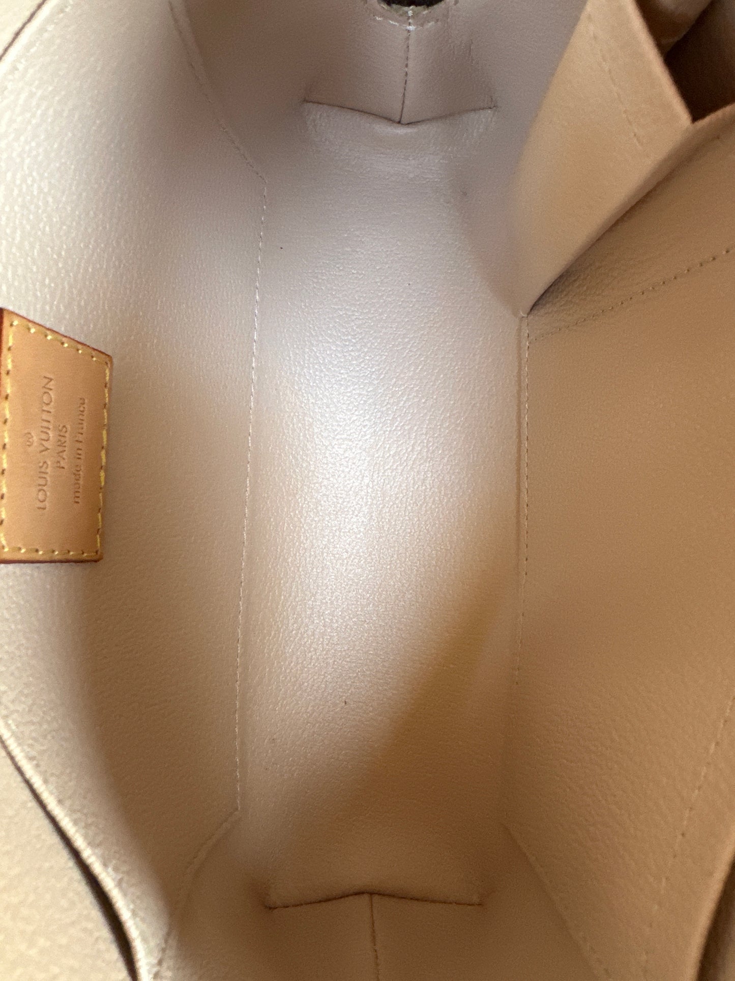 Louis Vuitton Cosmetic Pouch Monogram Canvas GM 54467