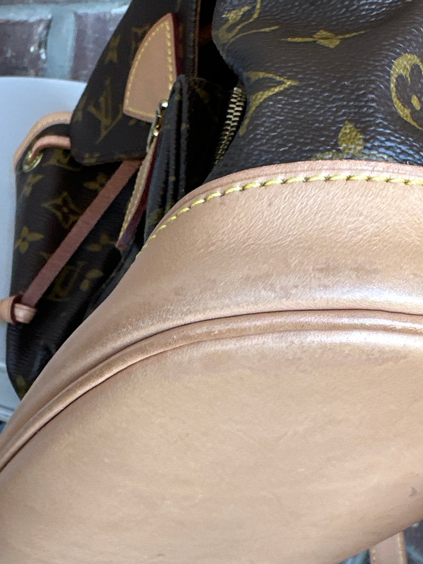 Louis Vuitton Vintage Montsouris Backpack Monogram Canvas MM 82323