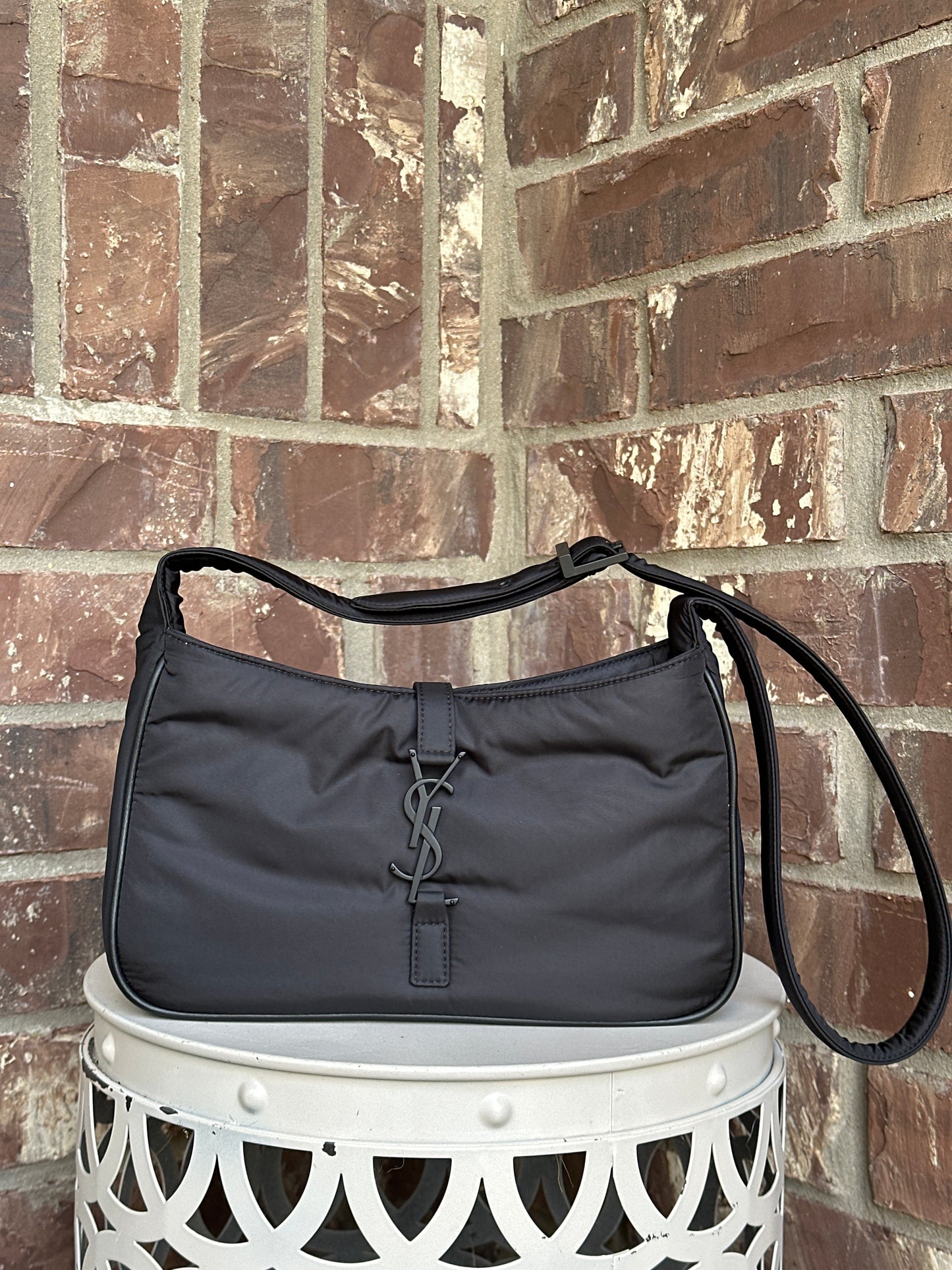 Saint Laurent Le 5 a 7 Hobo Nylon Small 32678