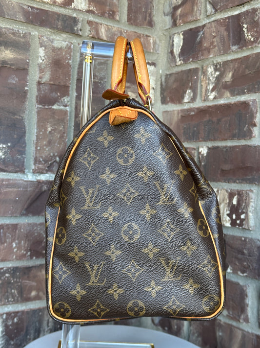 Louis Vuitton Speedy Handbag Monogram Canvas 35 40071