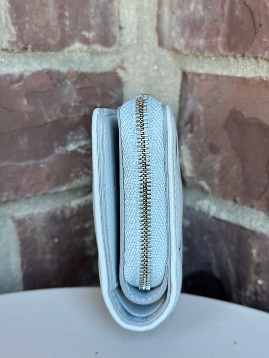 Louis Vuitton Coussin Lou Wallet LV Ski Monogram Embossed Lambskin 89645