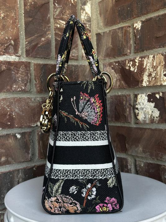Christian Dior Lady D-Lite Bag Embroidered Canvas Medium 78263