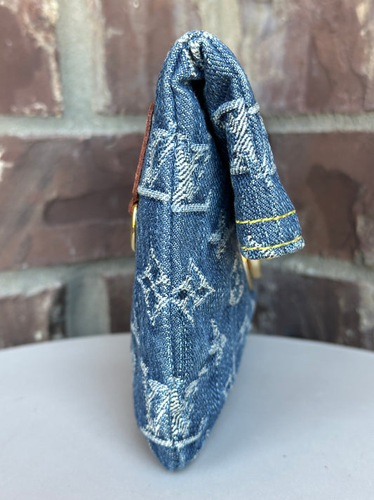 Louis Vuitton Plate Clutch Denim 81124