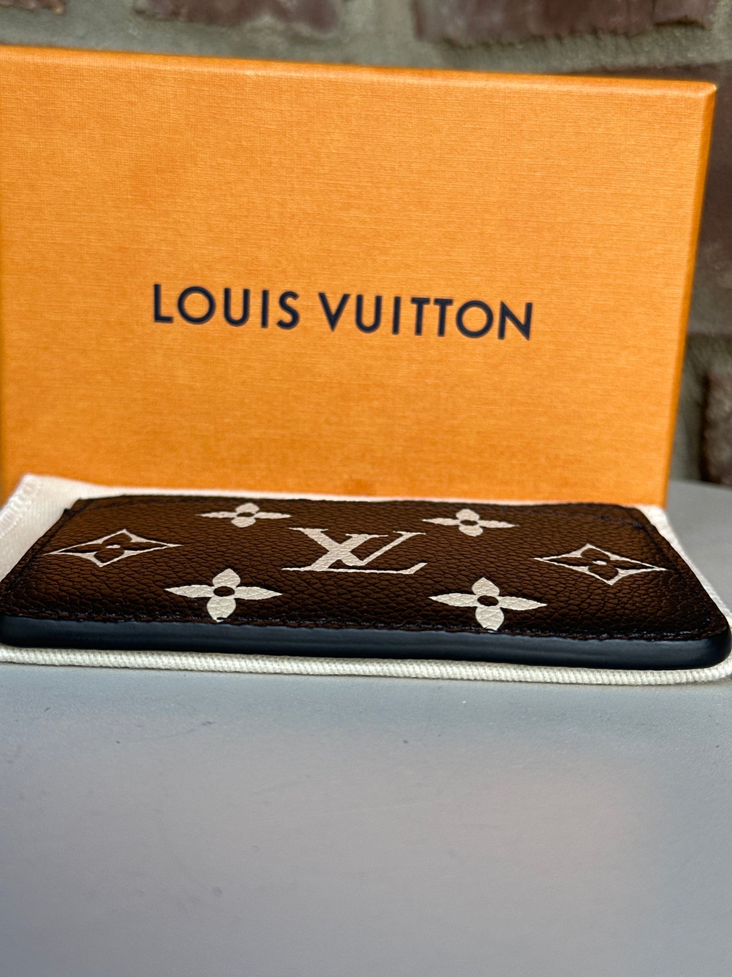 Louis Vuitton BiColor Cardholder 61123