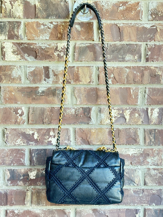 Chanel 19 Flap Bag Crochet Quilted Calfskin Medium Black 81938