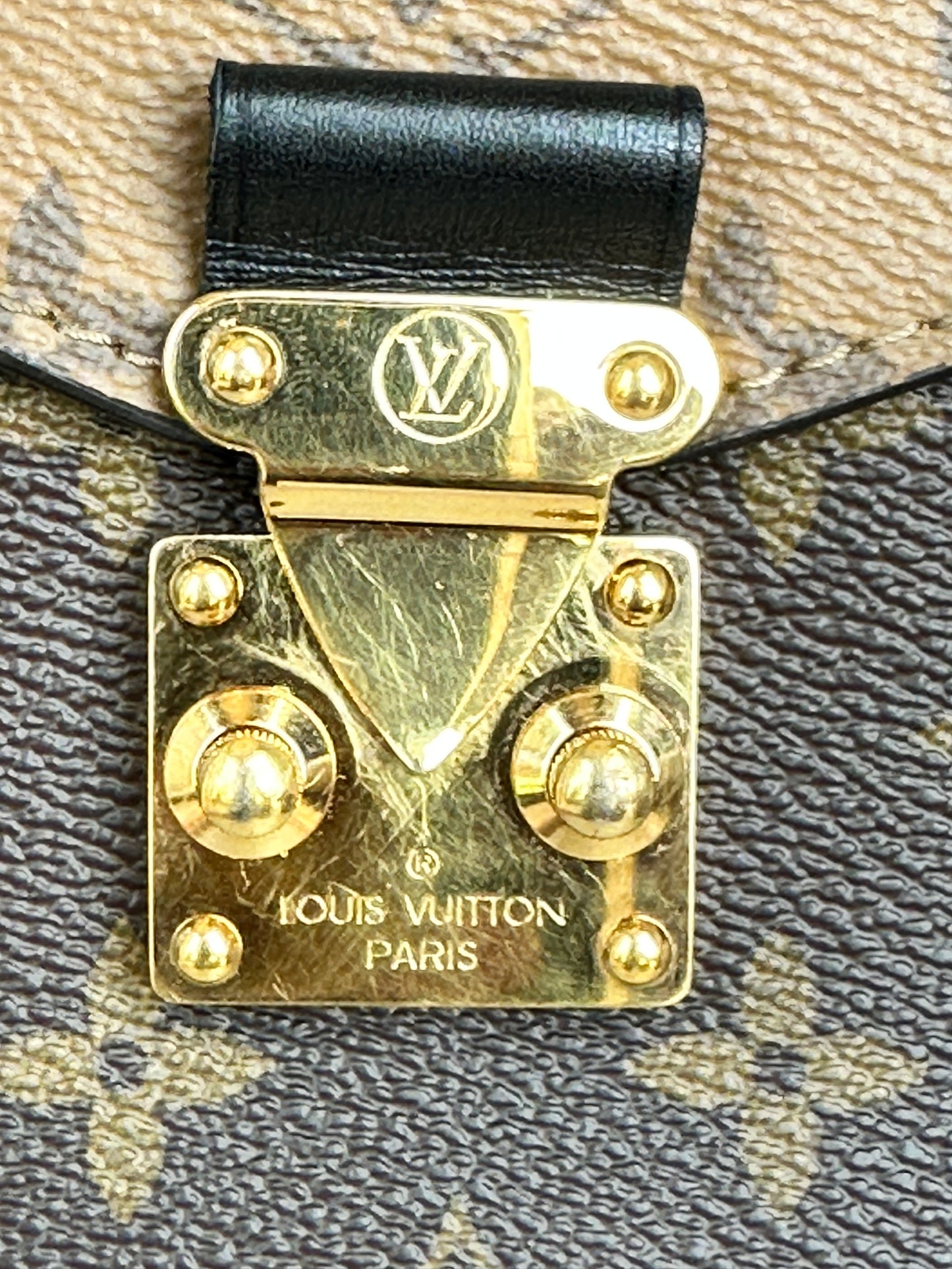 Louis Vuitton Reverse Monogram Pochette Metis
