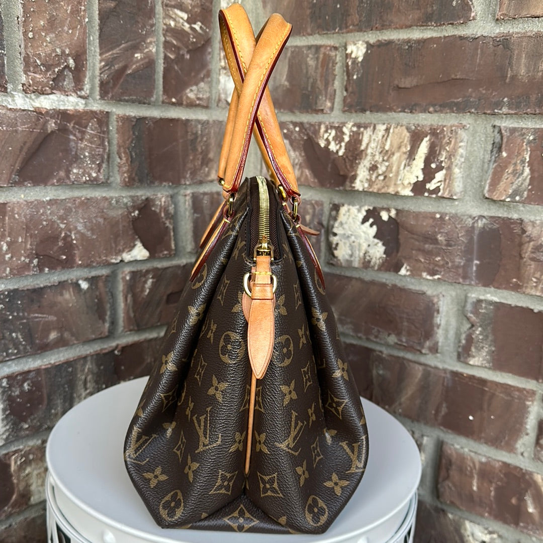 Louis Vuitton Rivoli Handbag Monogram Canvas PM