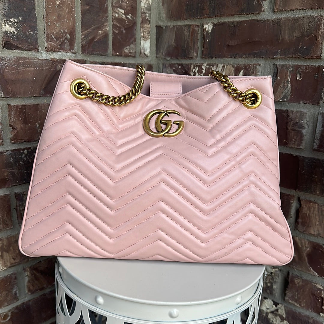 Gucci Calfskin Matelasse Medium GG Marmont Tote
