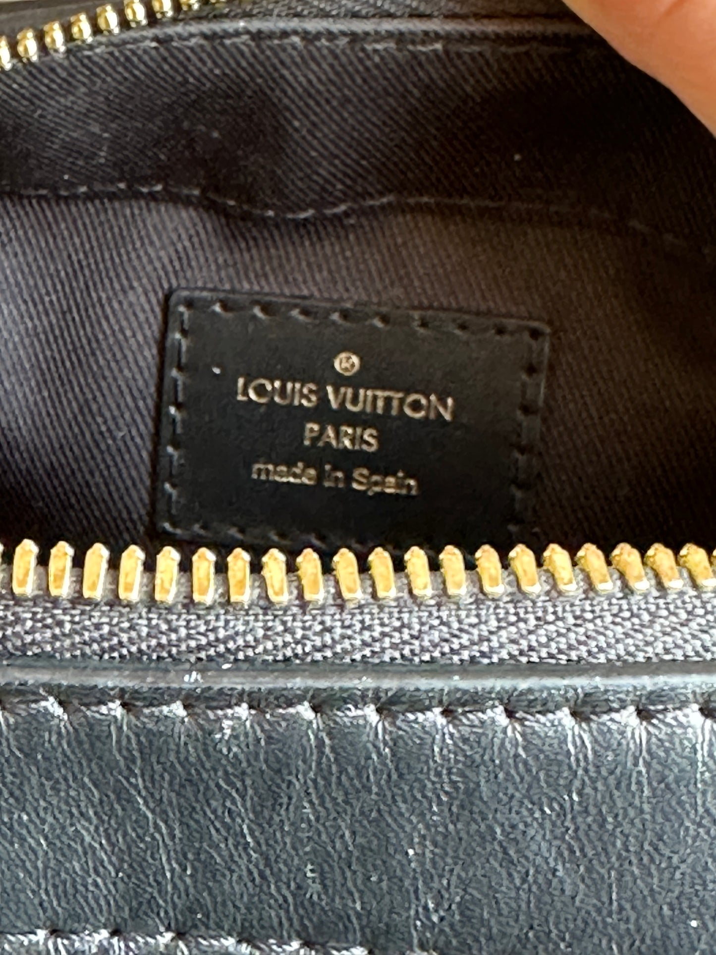 Louis Vuitton Monogram Saintonge