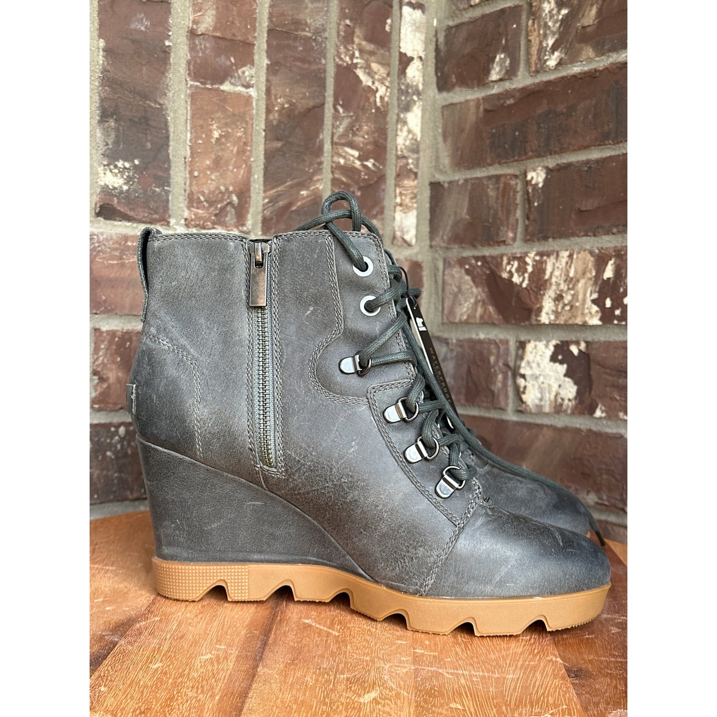 Sorel Joan Up Town Lace Waterproof Boots Quarry Size 10.5
