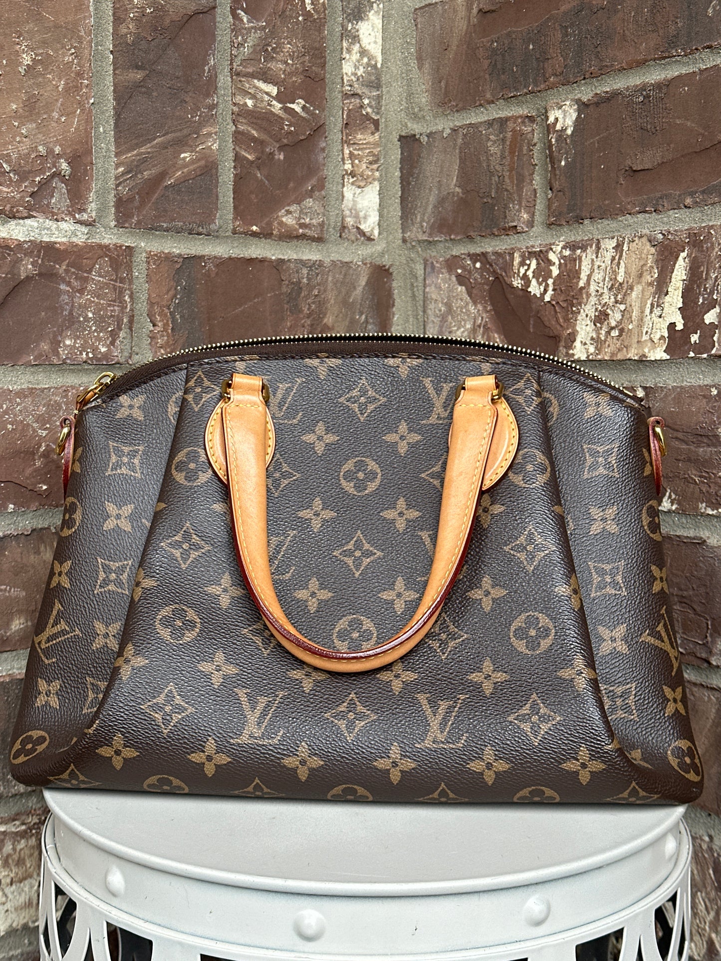 Louis Vuitton Rivoli Handbag Monogram Canvas PM