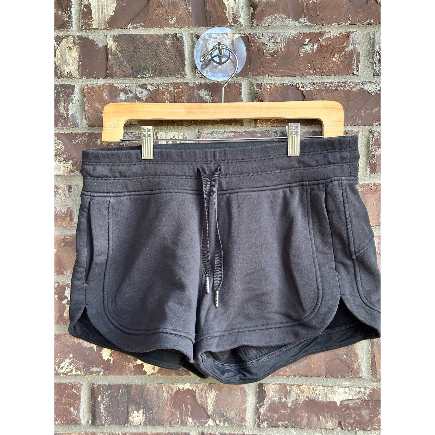 Lululemon Shorts Size 10