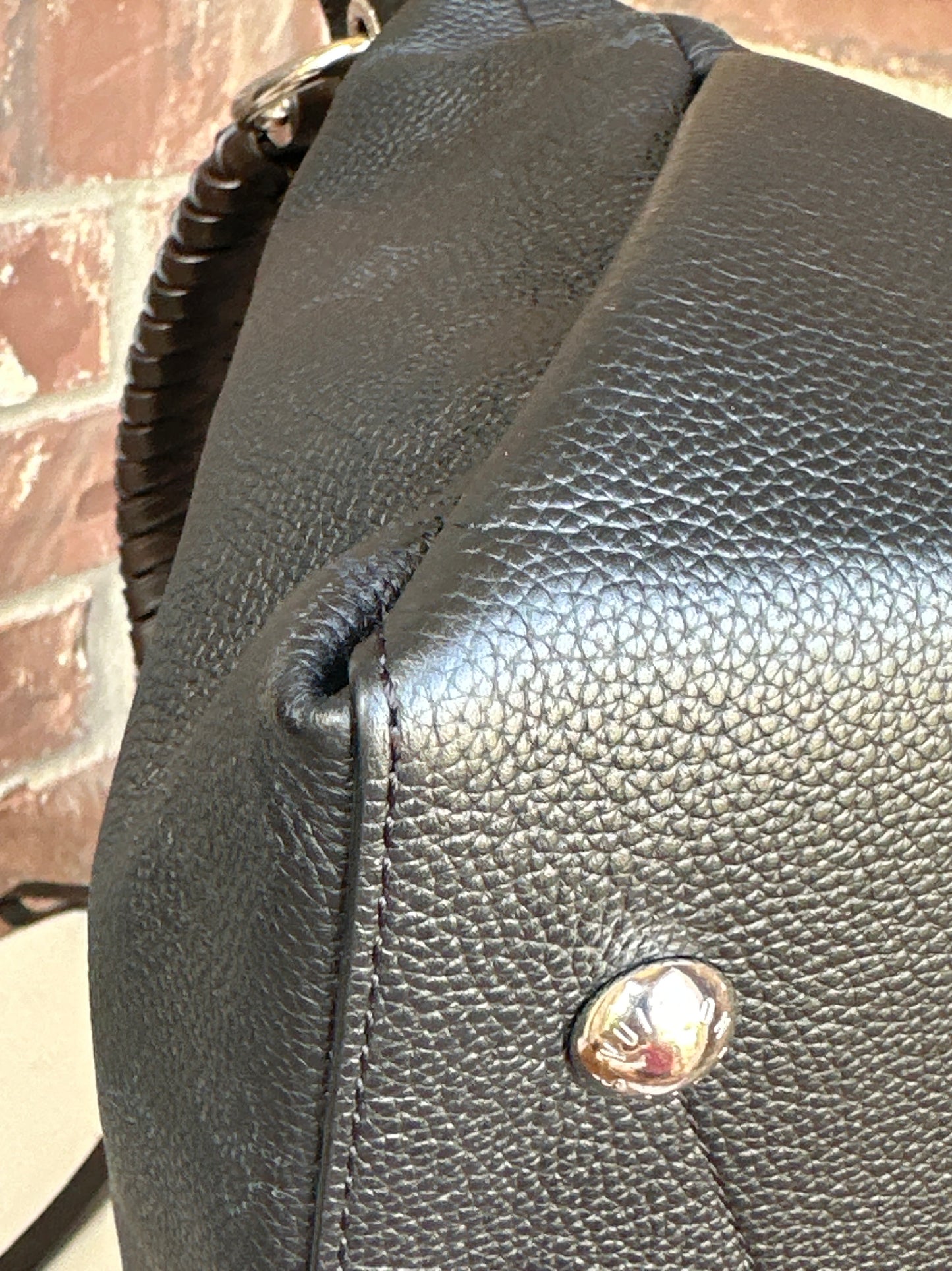 Louis Vuitton Braided Handle Beaubourg Hobo Mahina Leather MM 39986