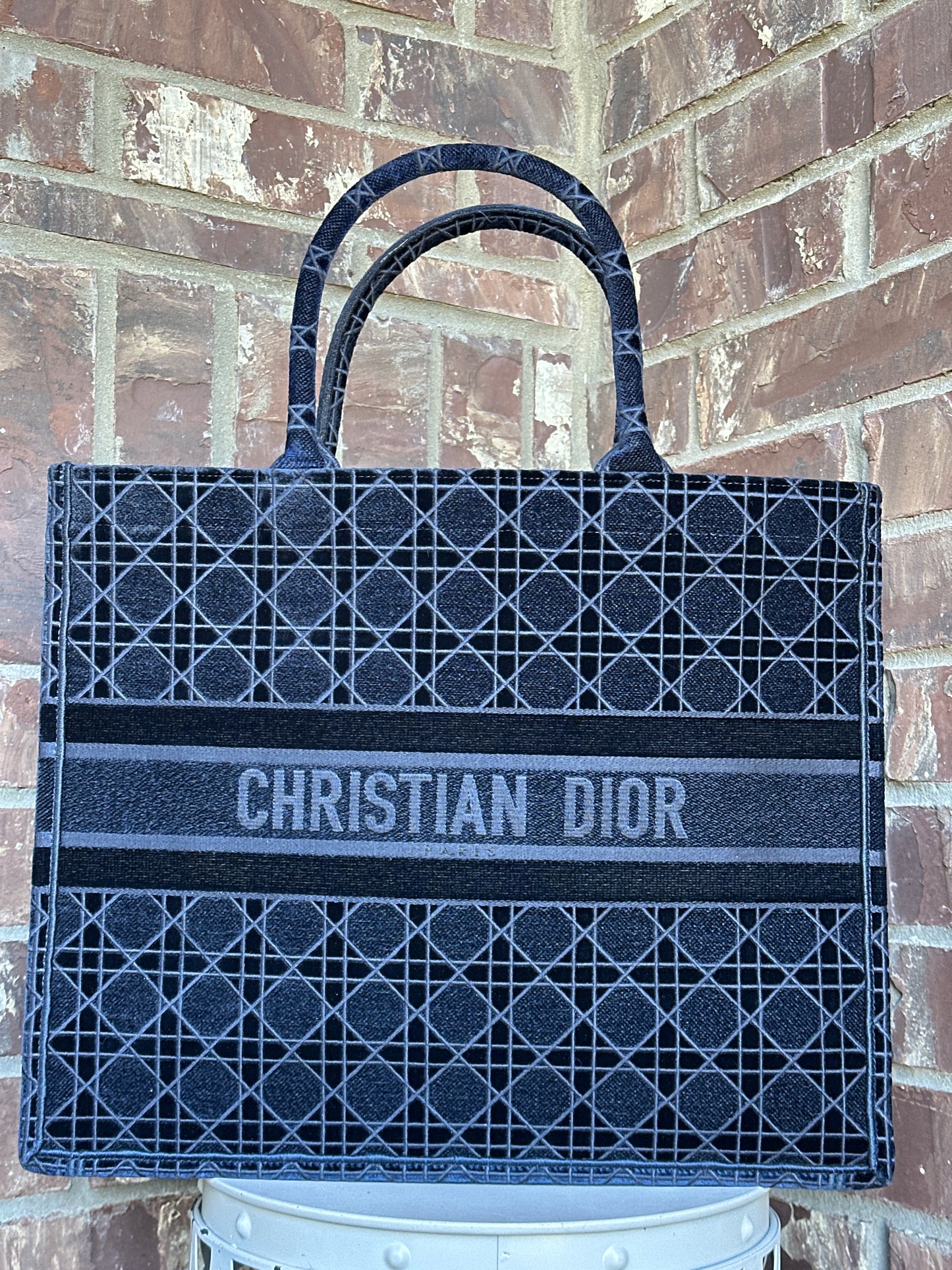 Christian Dior Book Tote Cannage Embroidered Velvet Large 57622